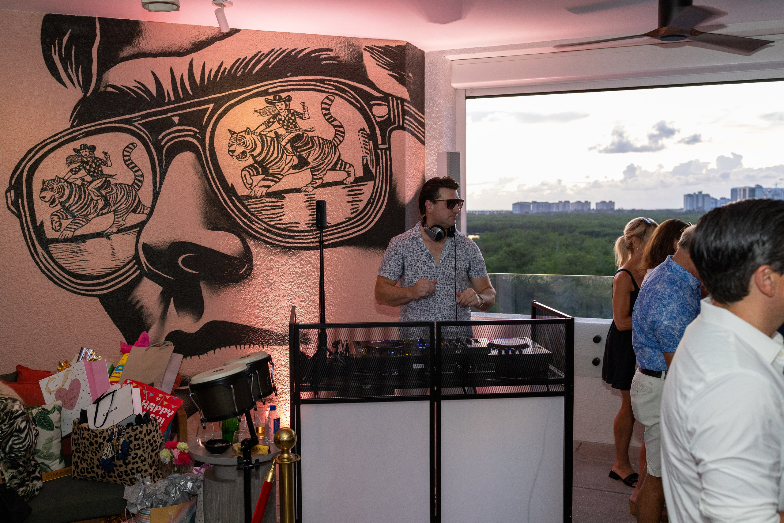 Luara Birthday at the Perry Hotel. Out and About 239