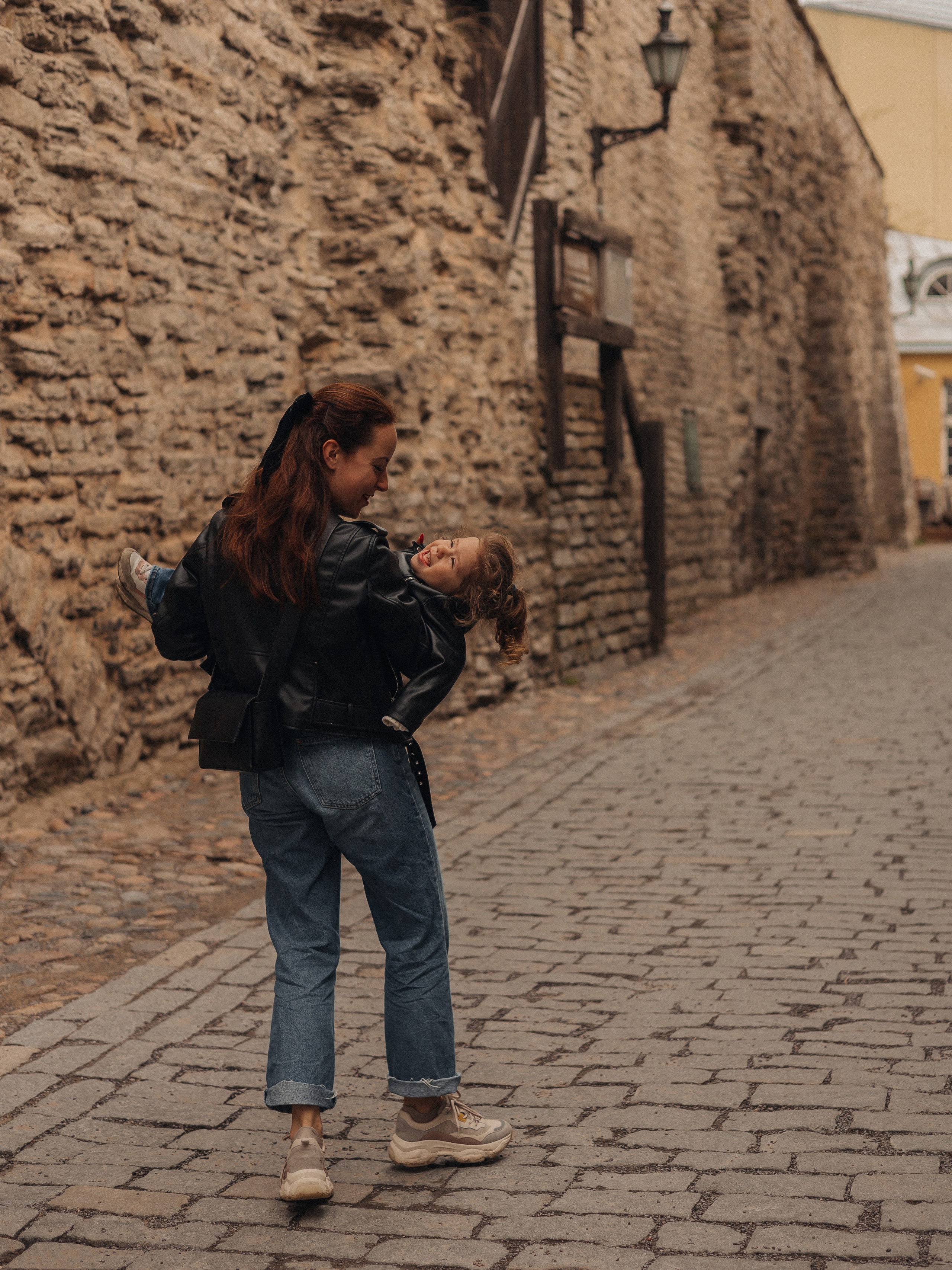 Ольга и Соня. Семейный фотограф в Таллинне Дарья Кивимейстер