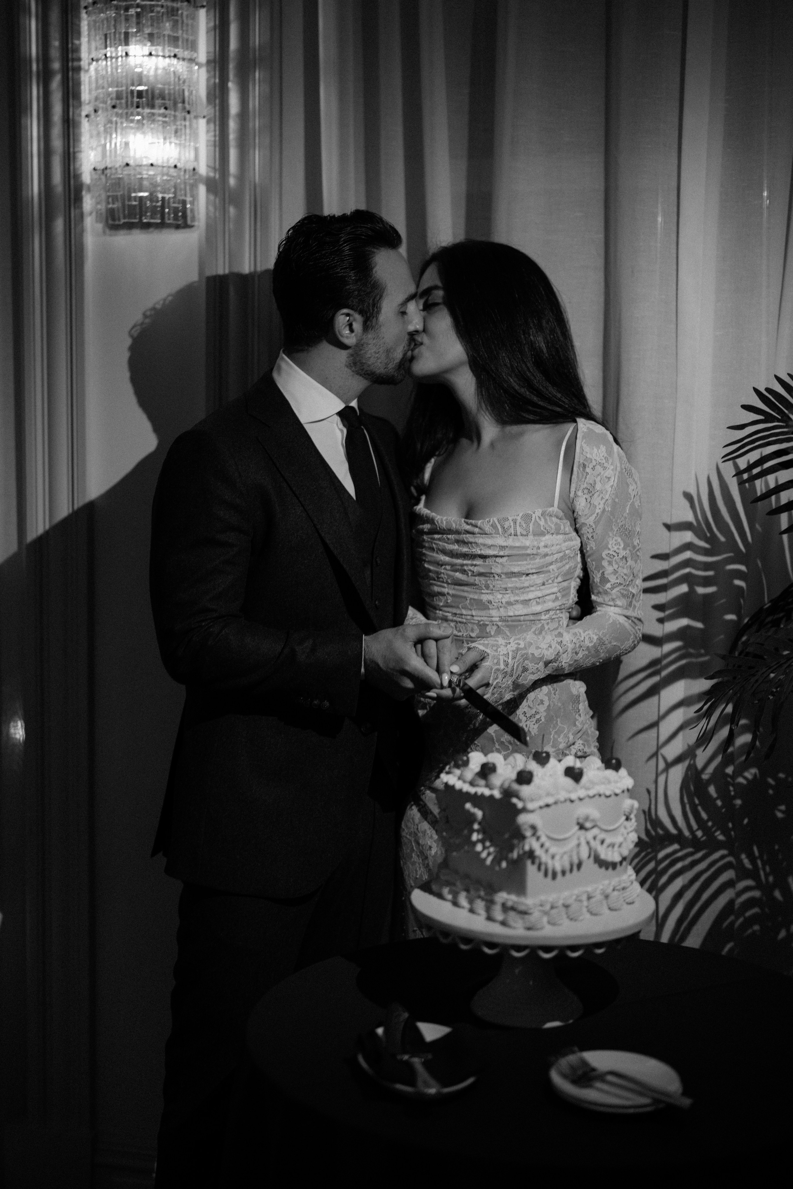 Helia & Darius elopement. Anna Krasnova Wedding photographer