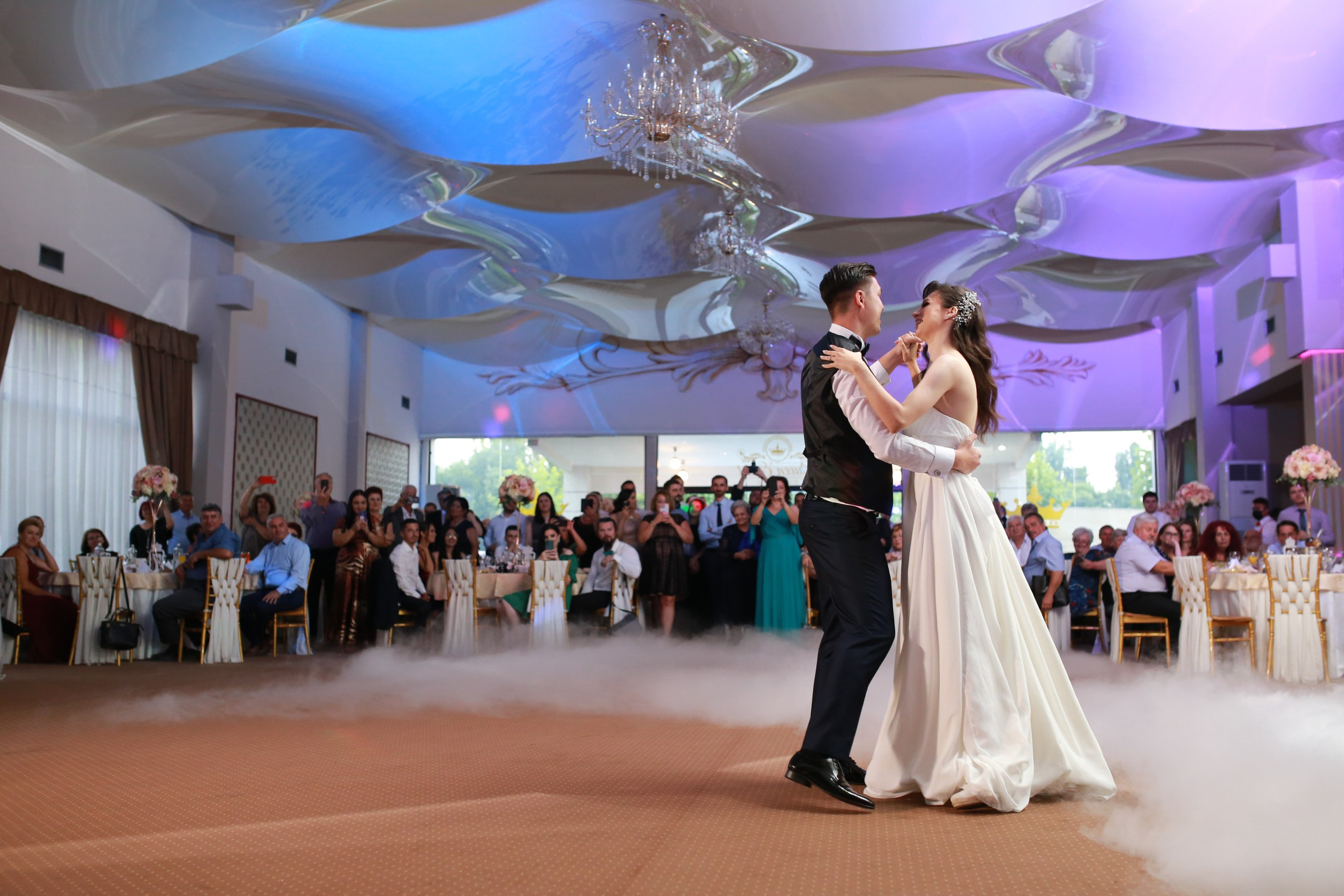 Nunta. Fotografie si videografie in Romania