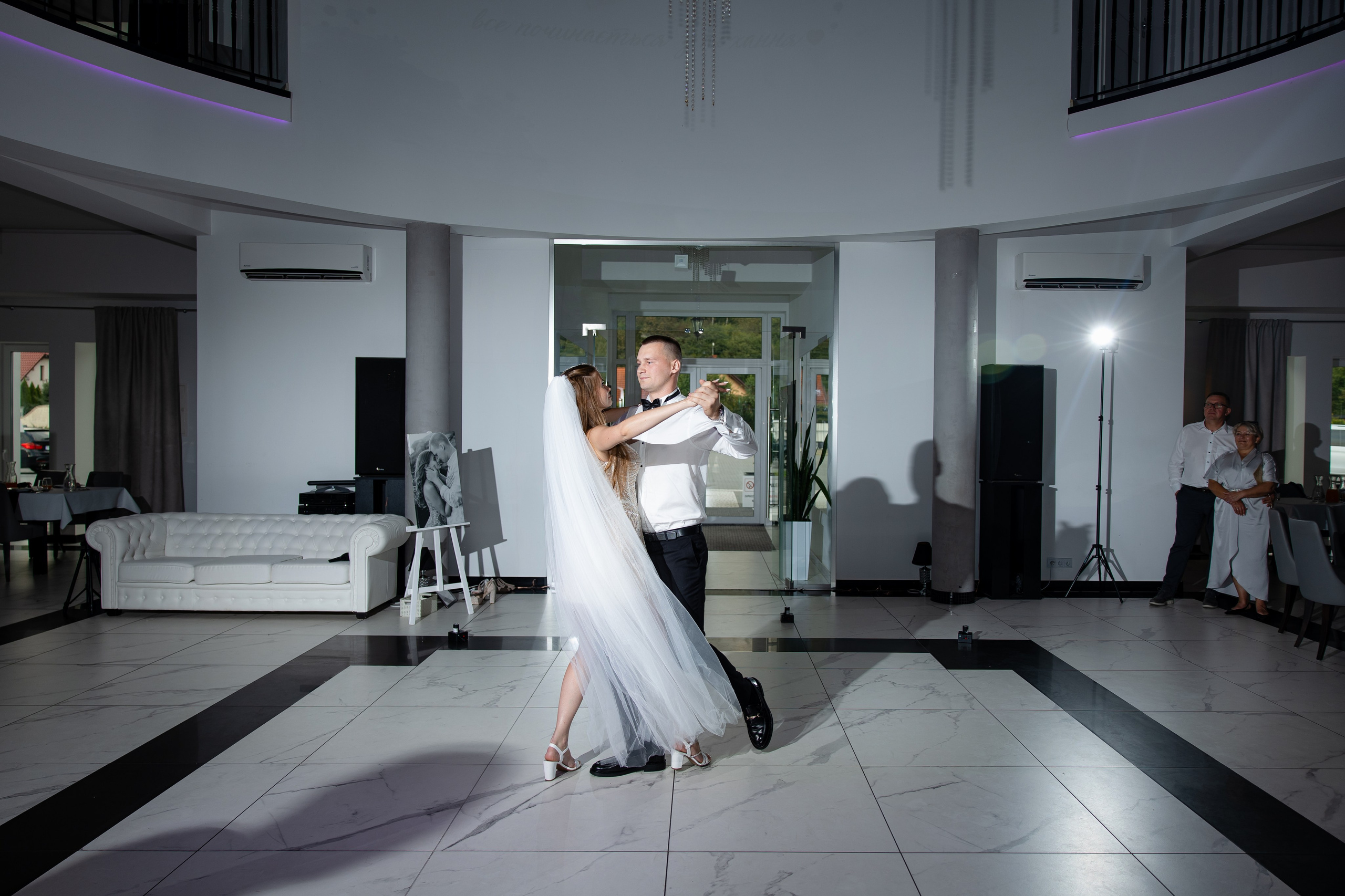 Артур + Анастасія. Весільний, сімейний фотограф Варшава