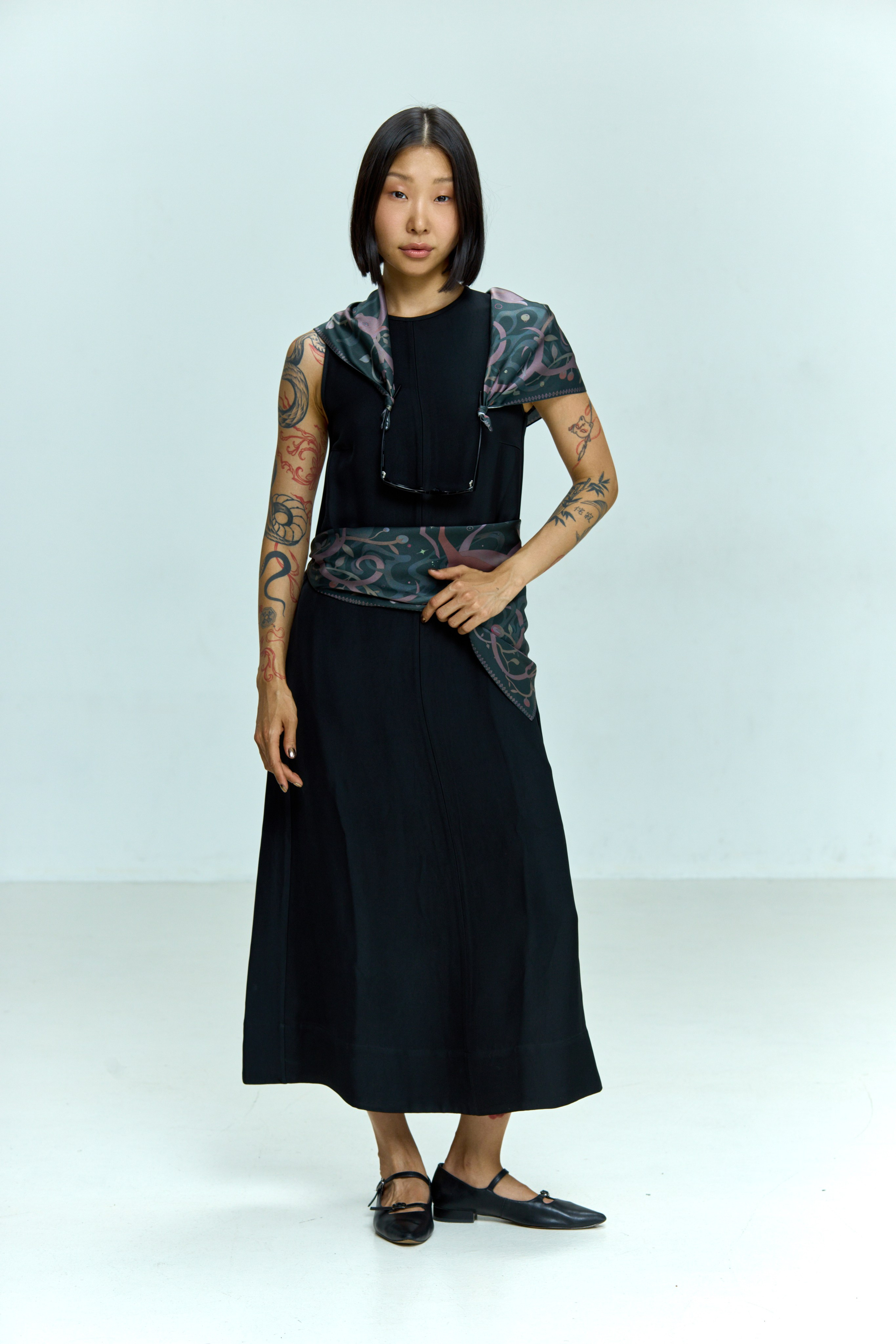 ПЛАТОК ОТ ИРИНА И ОЛЬГА ЕРТАХАНОВЫ. Фотостудия рекламной, коммерческой съемки в Улан-Удэ