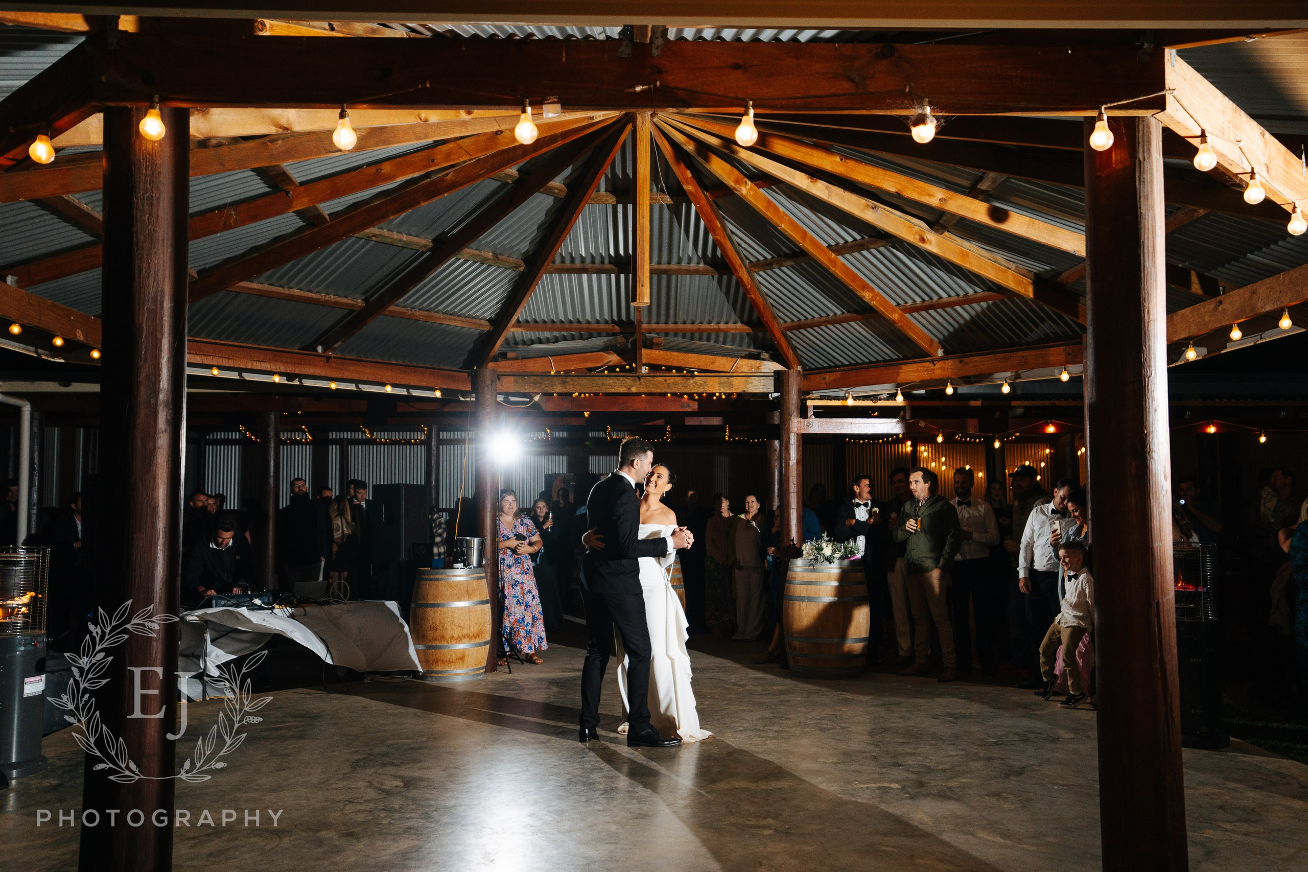 Amie & Jamie — Emu Creek Gardens, Geraldton. Emma Joy Photography