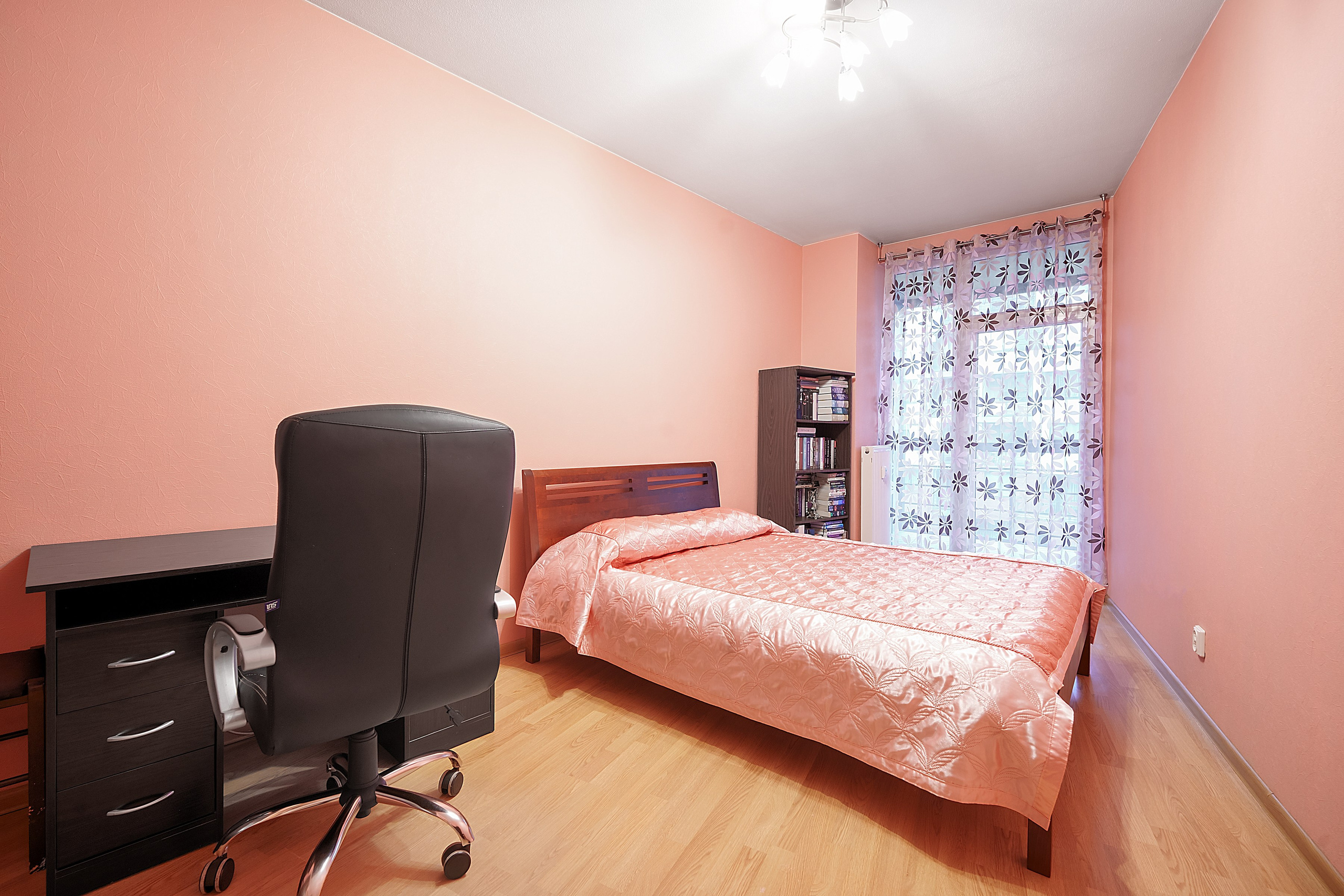 Jonažolių g, 13. Elina Sapiega fotografė Vilniuje