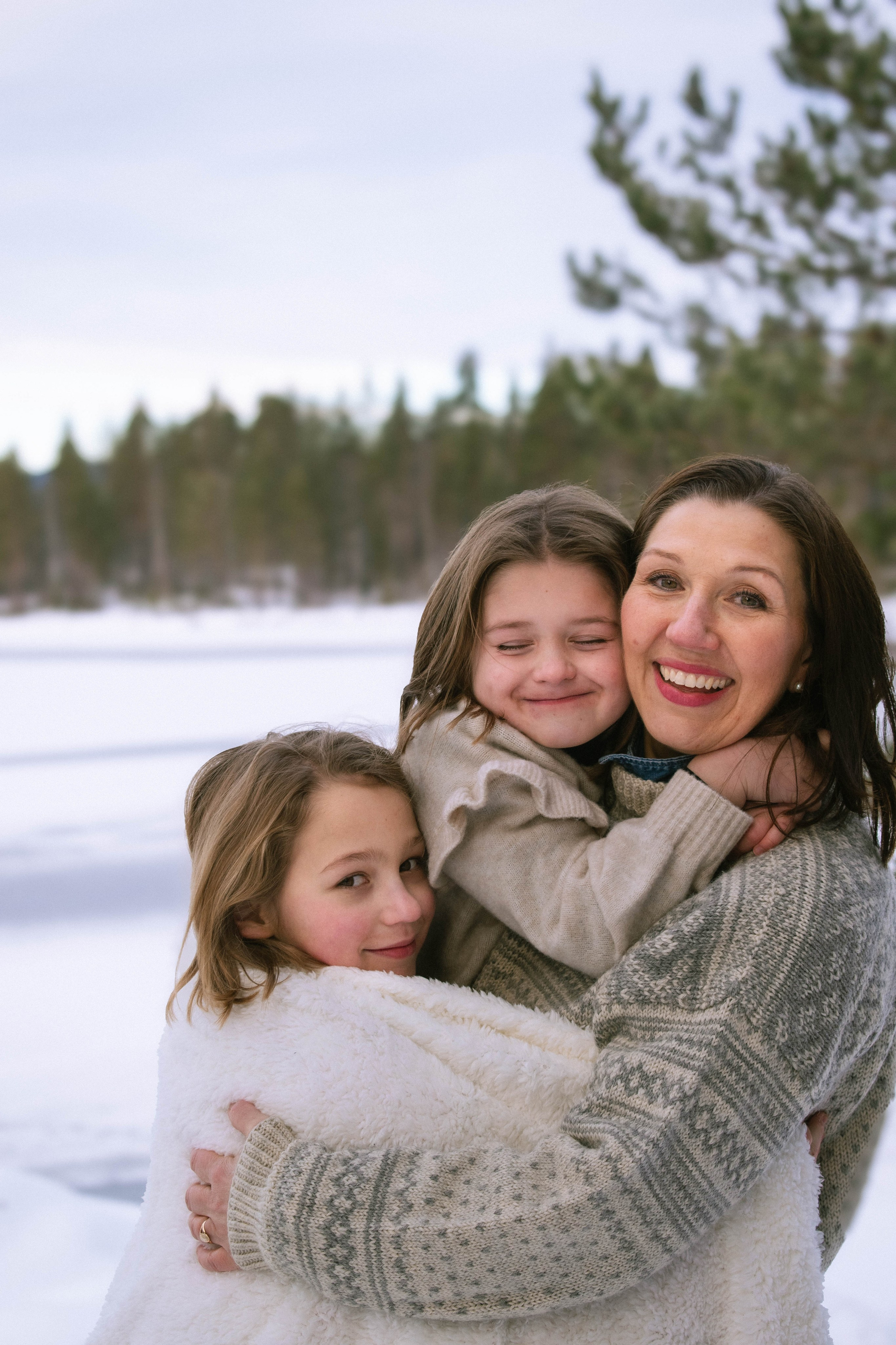Family shooting dec 2023. Photographer Svitlana Boinehri