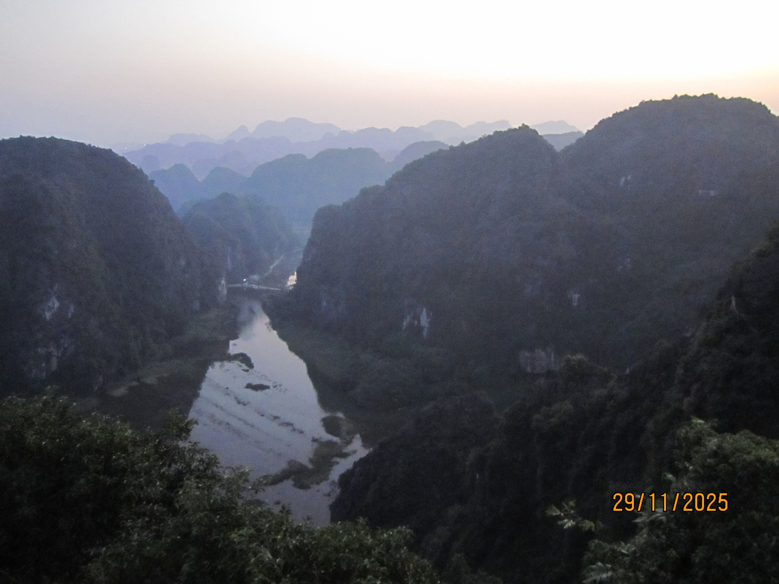 Vietnam. Varia. LondoSpeed Photography