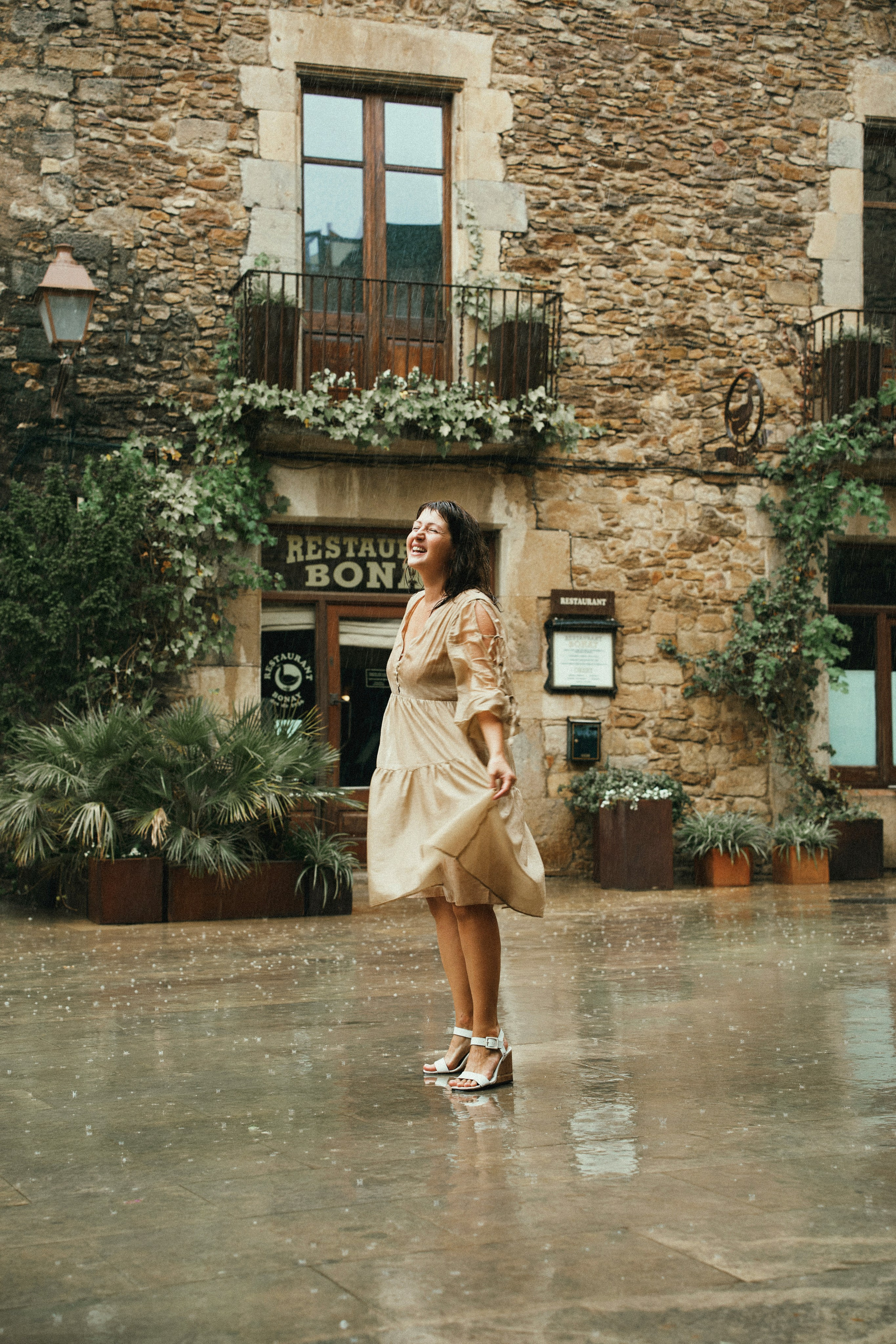 Peratallada. Лариса. Фотограф в Барселоне Жанна Захарченко