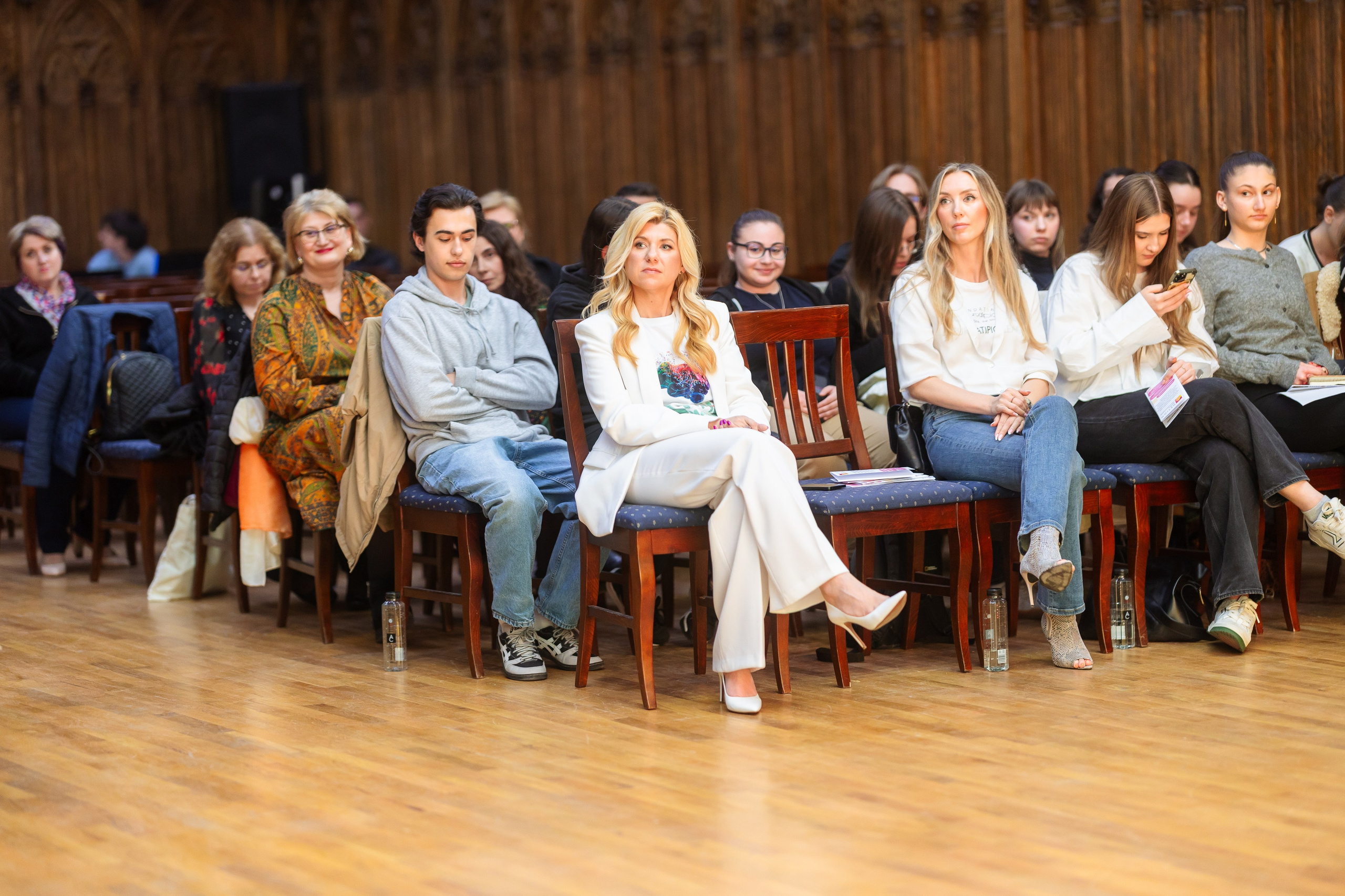 Neuro Atipic. Marius Ciocan