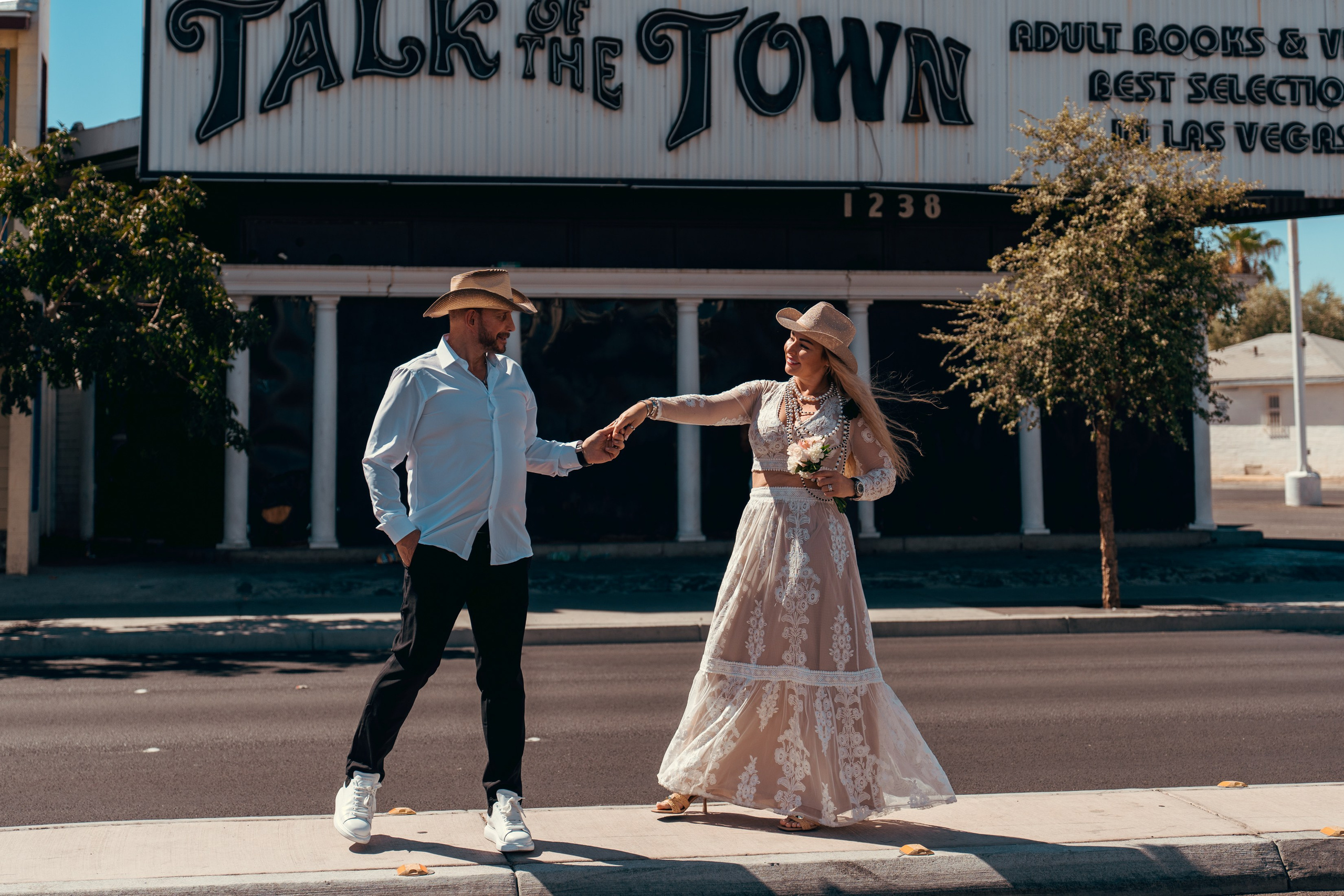 Oksana&Janusz. Wedding & elopement photographer Viktoriya Kravtsov. Las Vegas