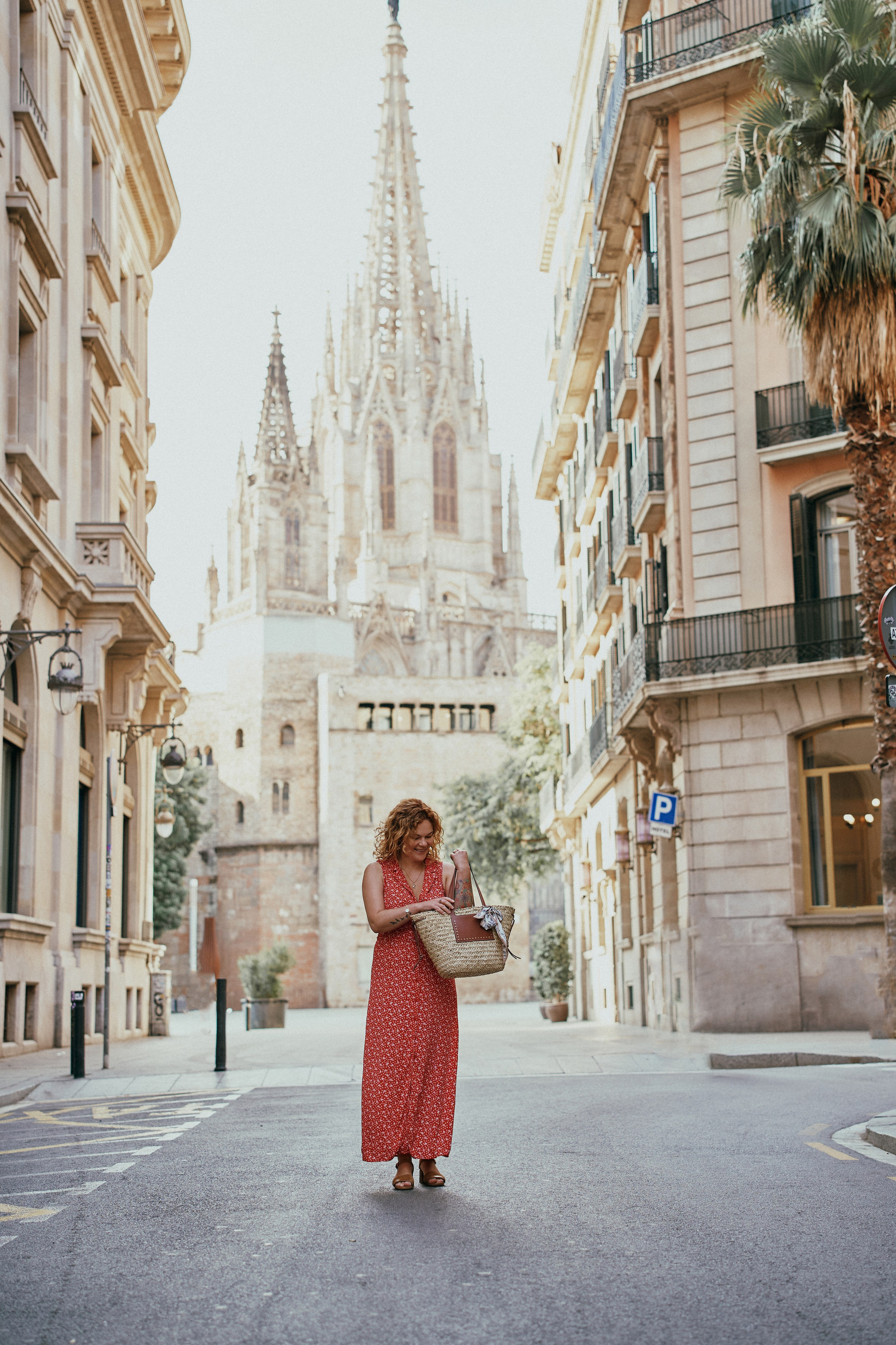 Красное платье. Кристина. Фотограф в Барселоне Жанна Захарченко