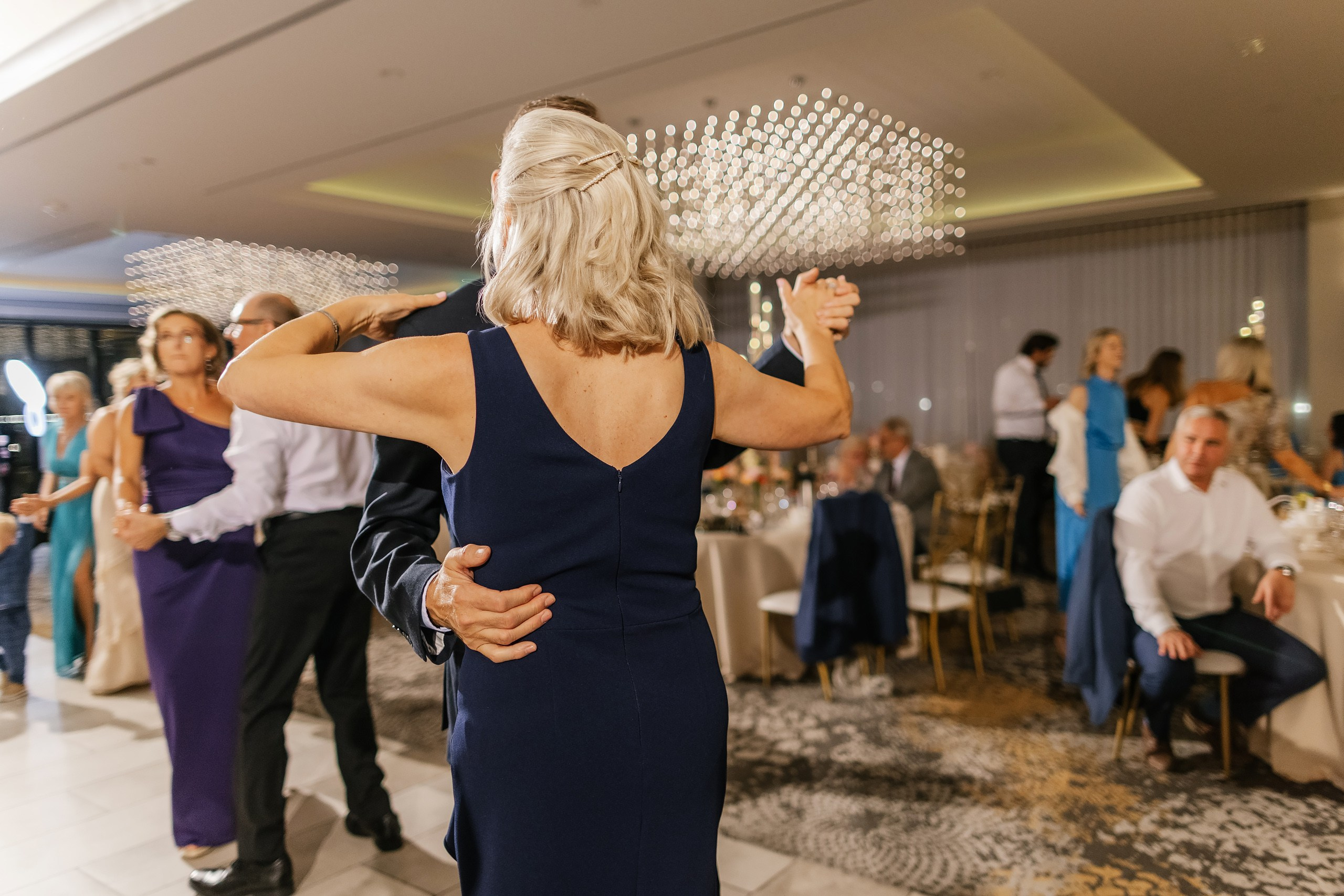 09.06.2025 Wedding. Wedding family event photographer in Chicago Nick Yushevich