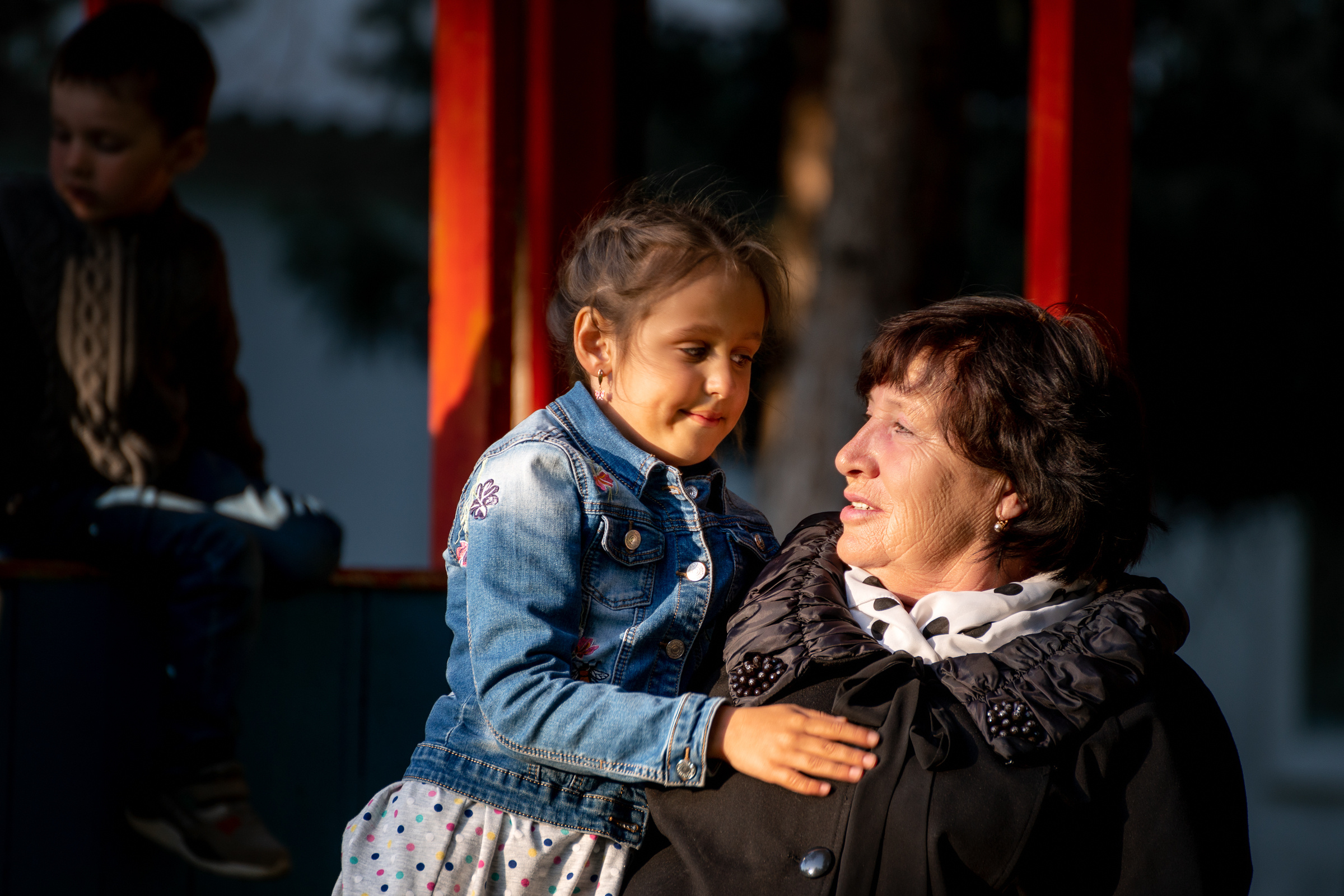 Семейная съемка, семейная фотосессия. Профессиональный фотограф в Бишкек Сергей Зорин