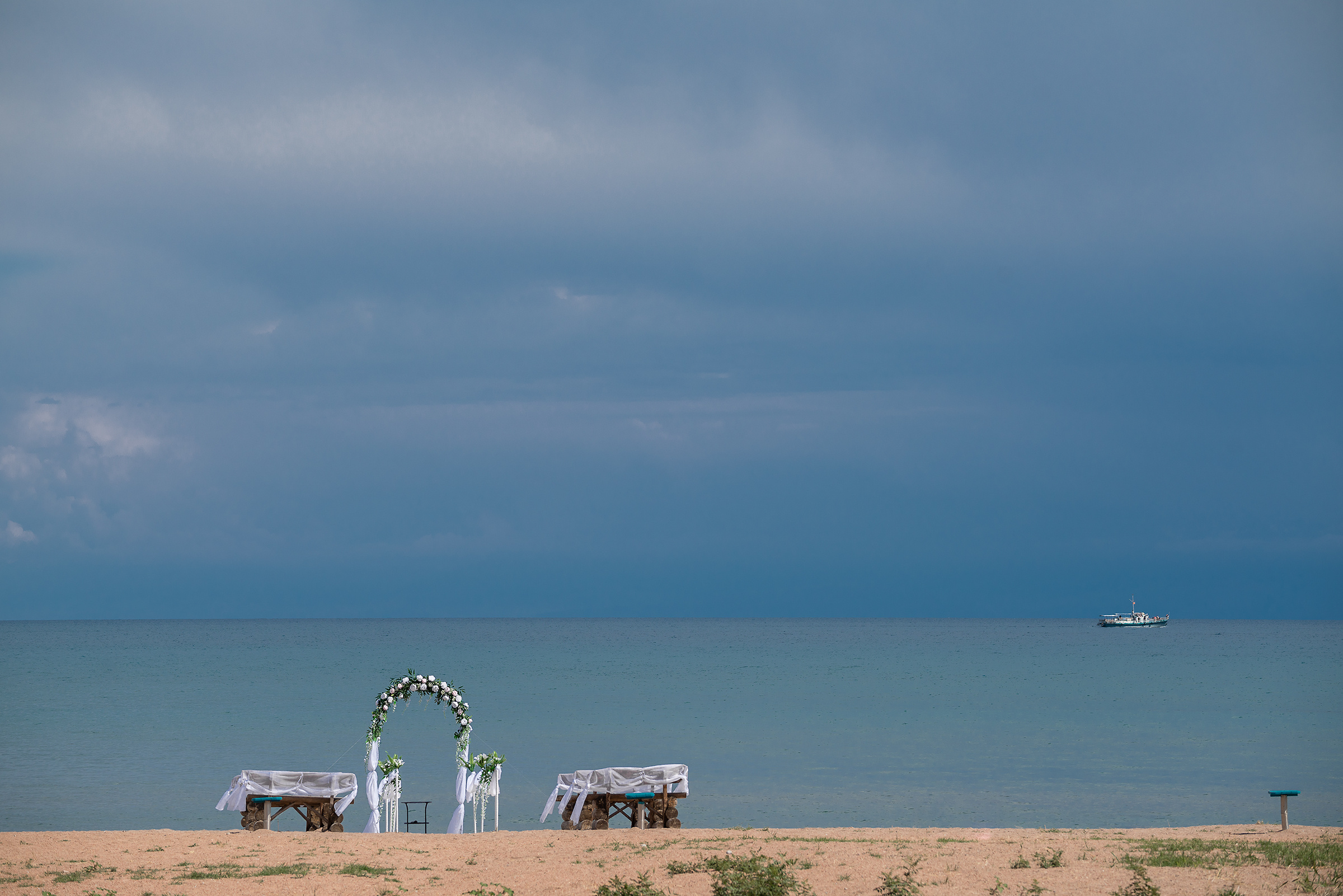 Свадебная съемка, свадебная фотосессия. Профессиональный фотограф в Бишкек Сергей Зорин