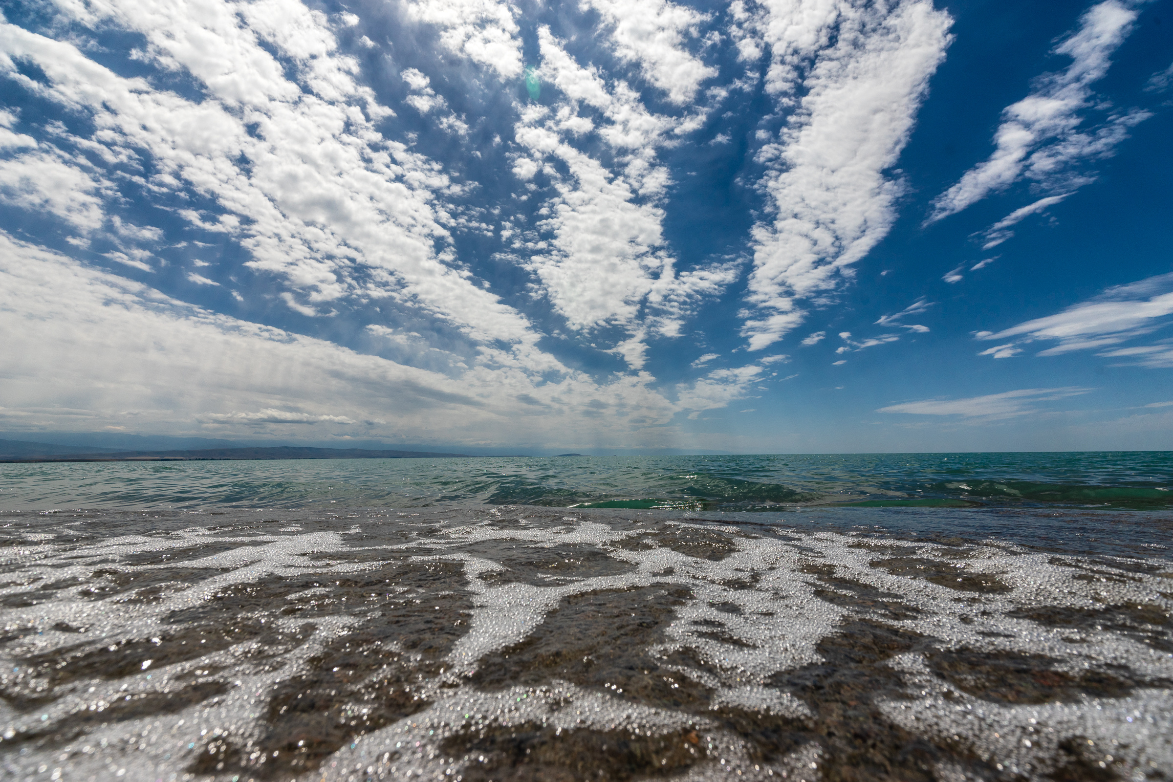 Пейзажи, предметная съемка, съемка еды, съемка интерьеров. Профессиональный фотограф в Бишкек Сергей Зорин