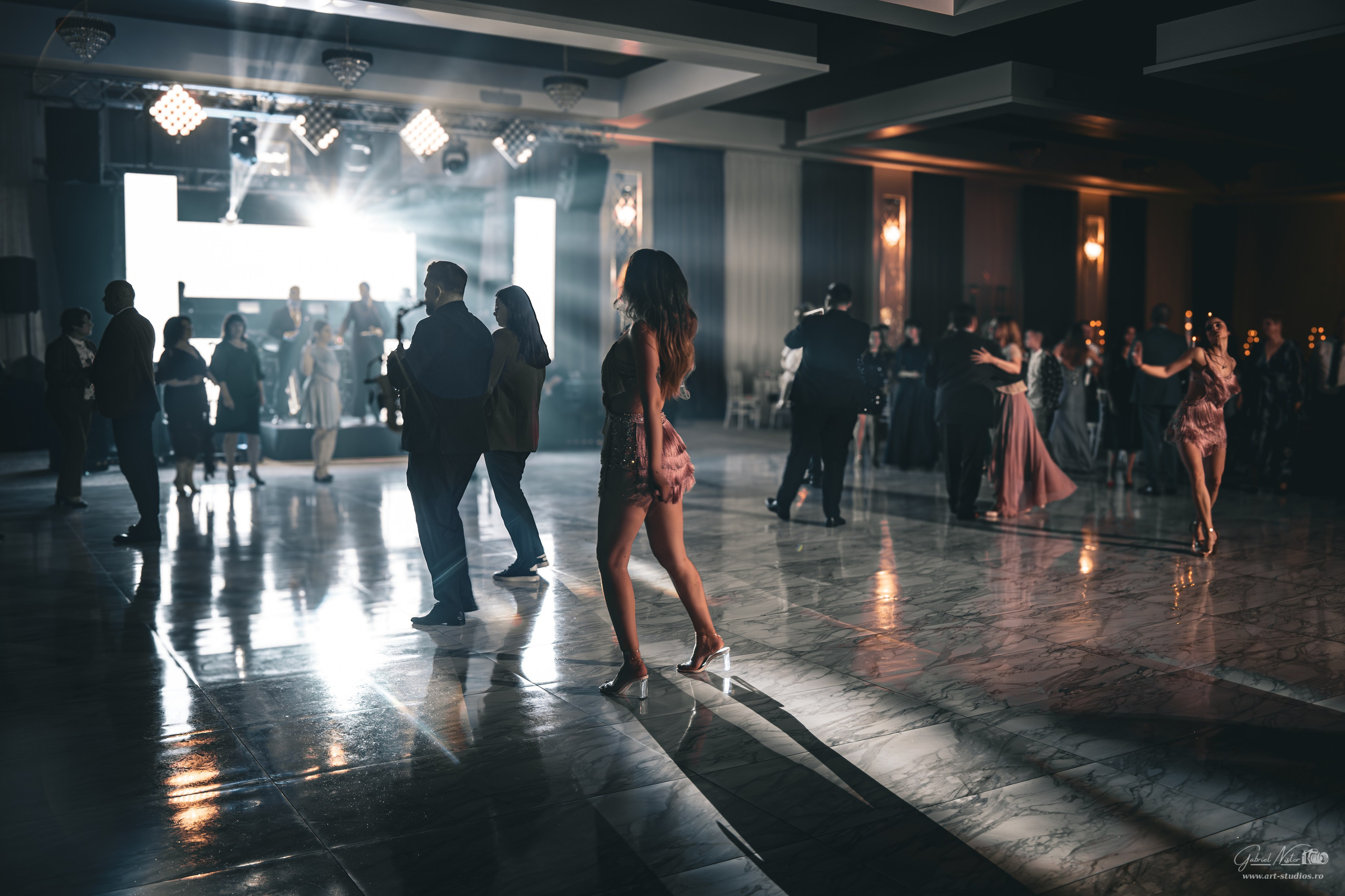 Georgiana & Filip. Gabriel Nistor Art-Studios - Fotografo / Videografo Iasi