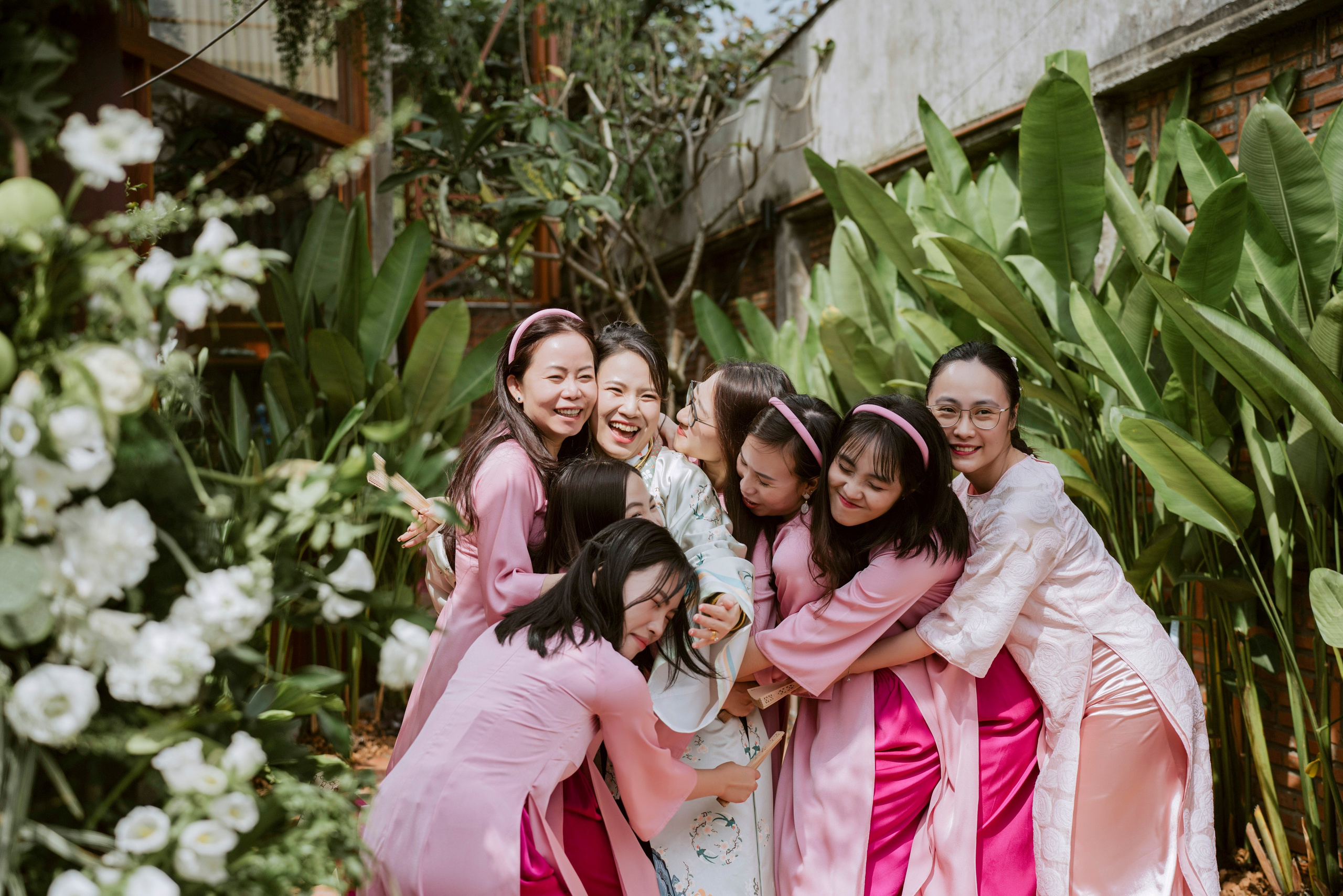 AMI & KEN. WEDDING PHOTOGRAPHER IN VIETNAM