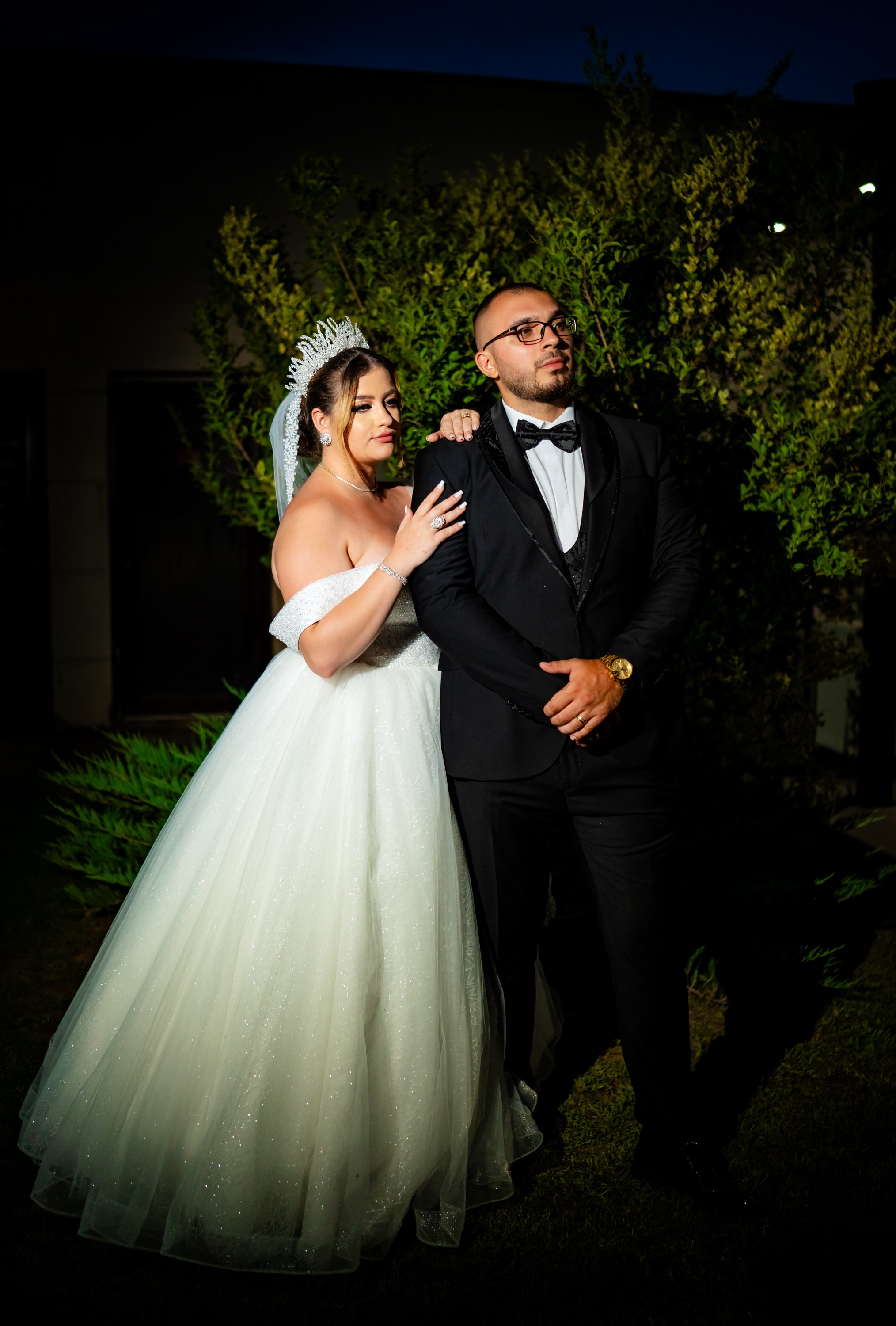 Flori & Mihai. Foto Studio — Fotograf de evenimente, nunti, botezuri, portrete