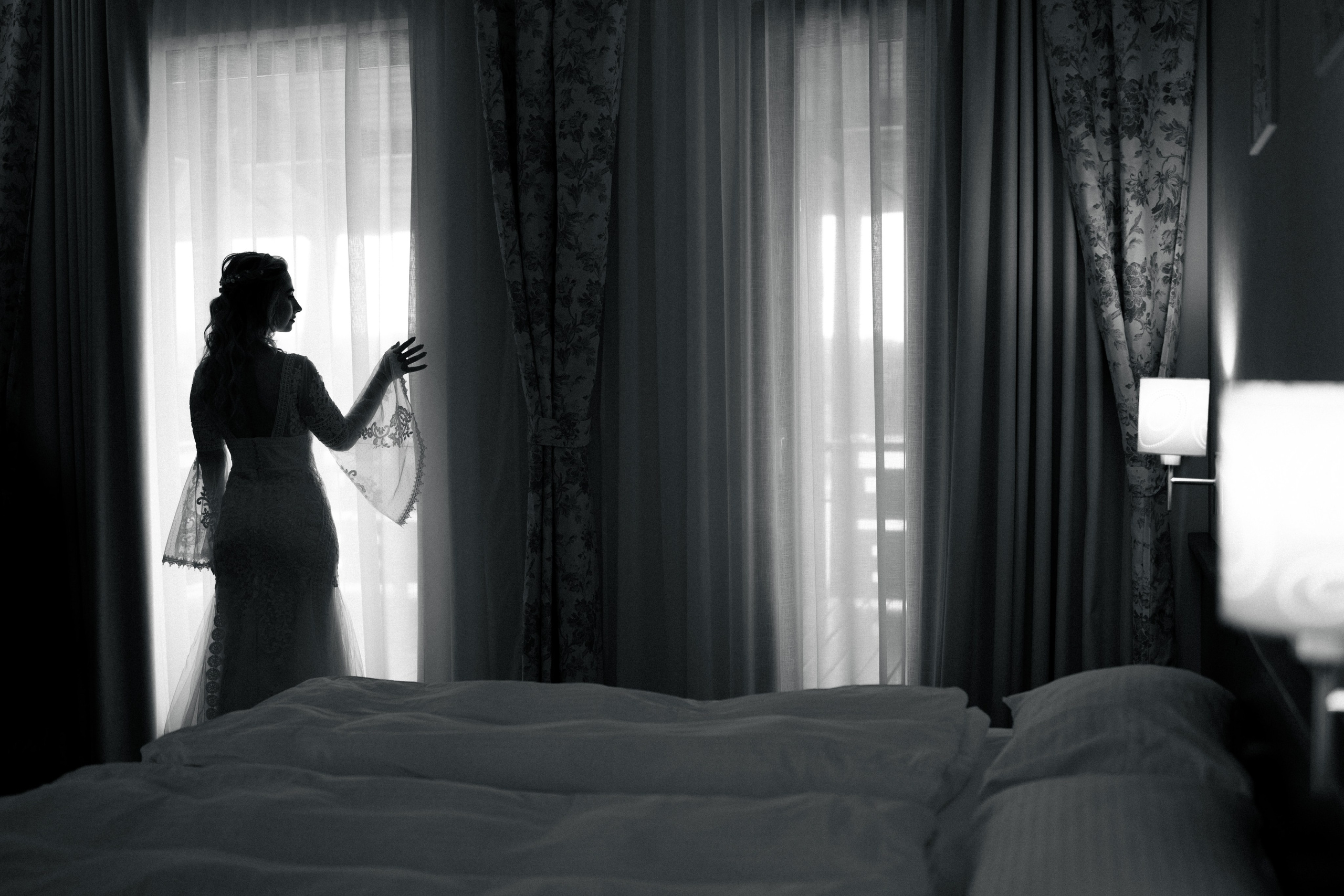 Sandra & Razvan. Destination Wedding Photographer Alex Pasarelu