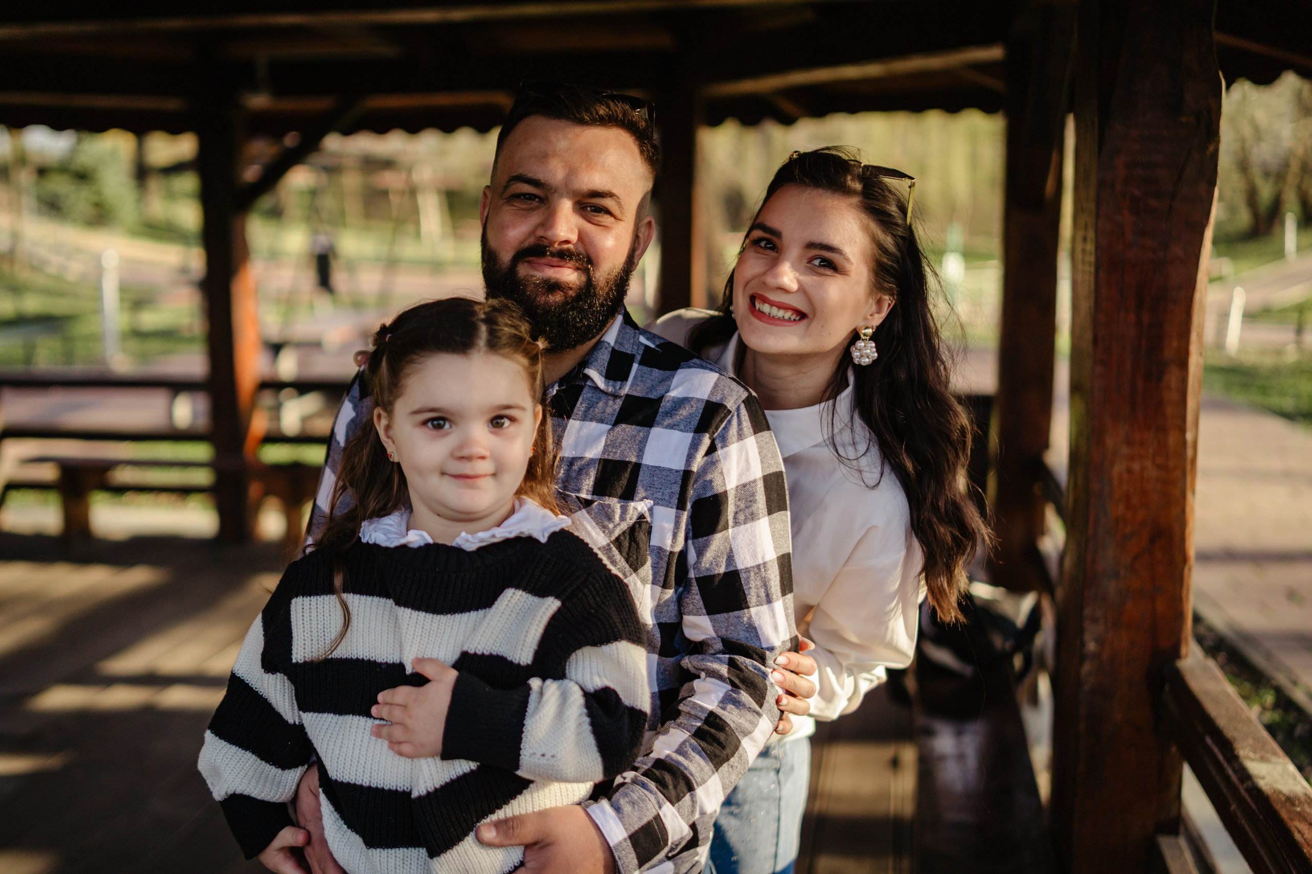 Sara’s Family. Foto-Video Nunta Iasi, Suceava, Bucuresti / Disponibilitate 2025 — 2026 — 2027