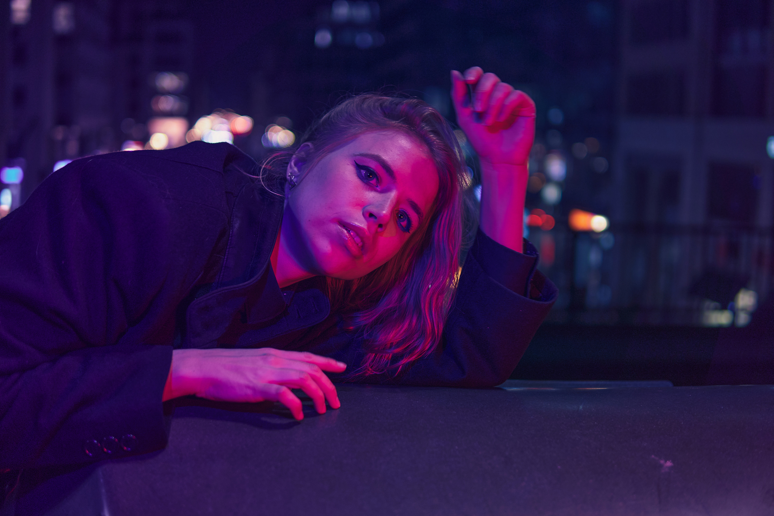 Daria: Neon Berlin. Evgeny Ignatik — street photographer | portraits