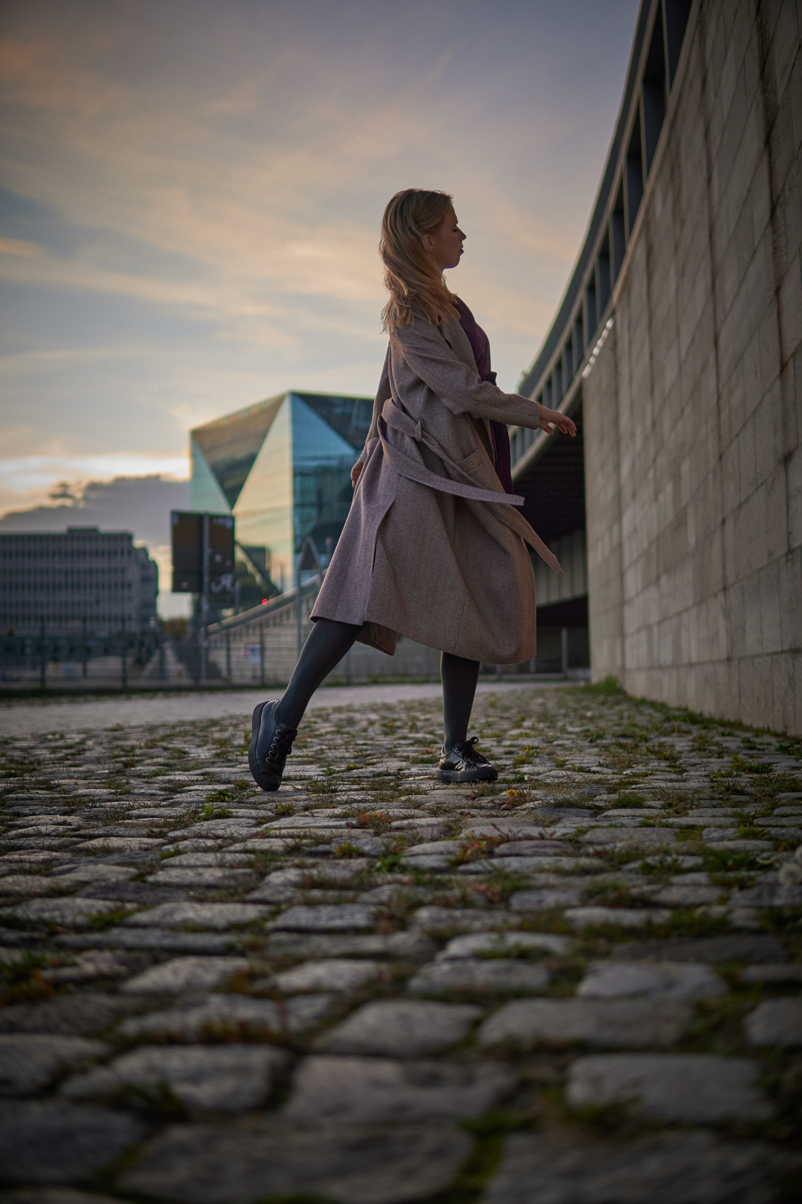 Daria: the fall. Evgeny Ignatik — street photographer | portraits