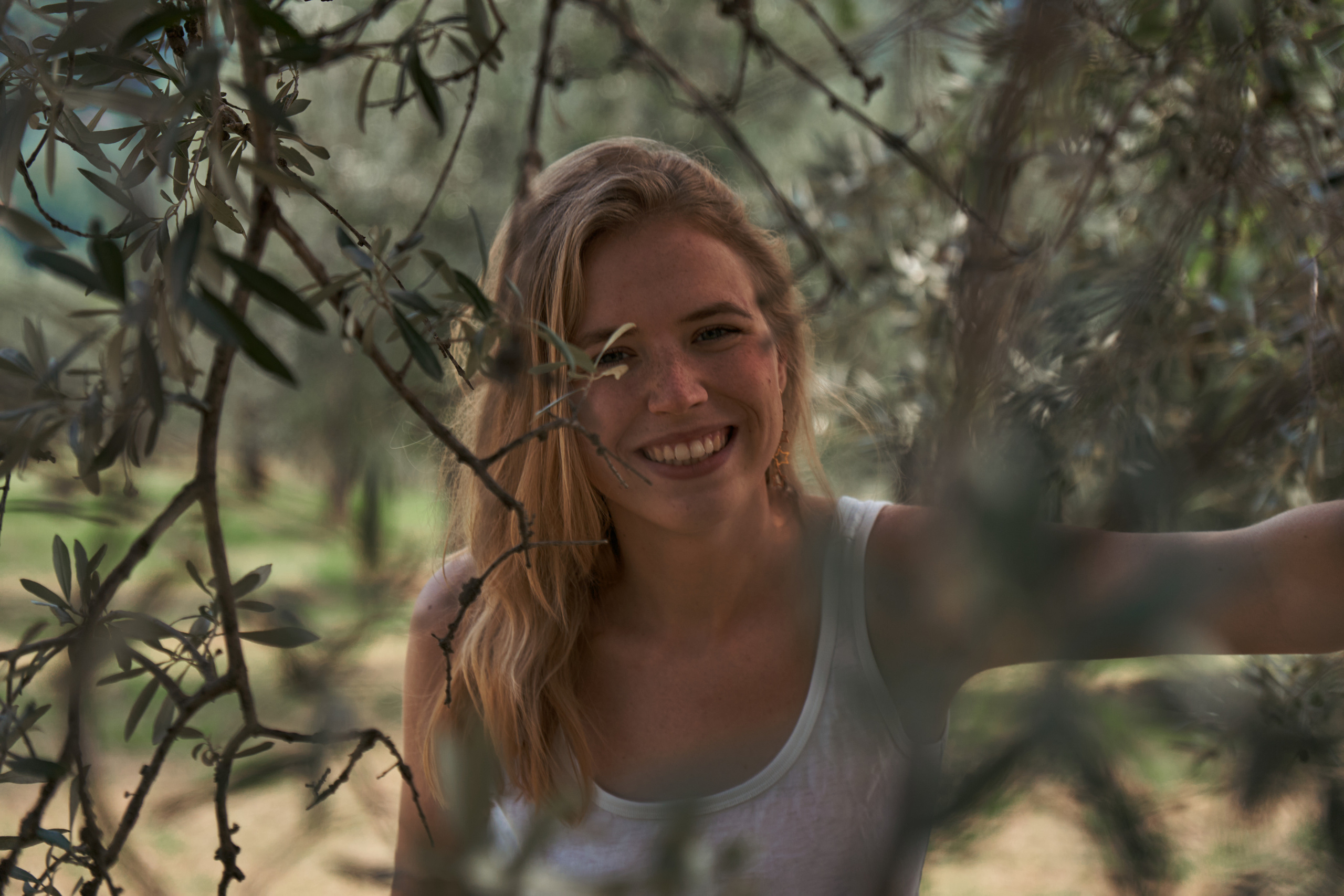 Daria: mountains' serenity. Evgeny Ignatik — street photographer | portraits