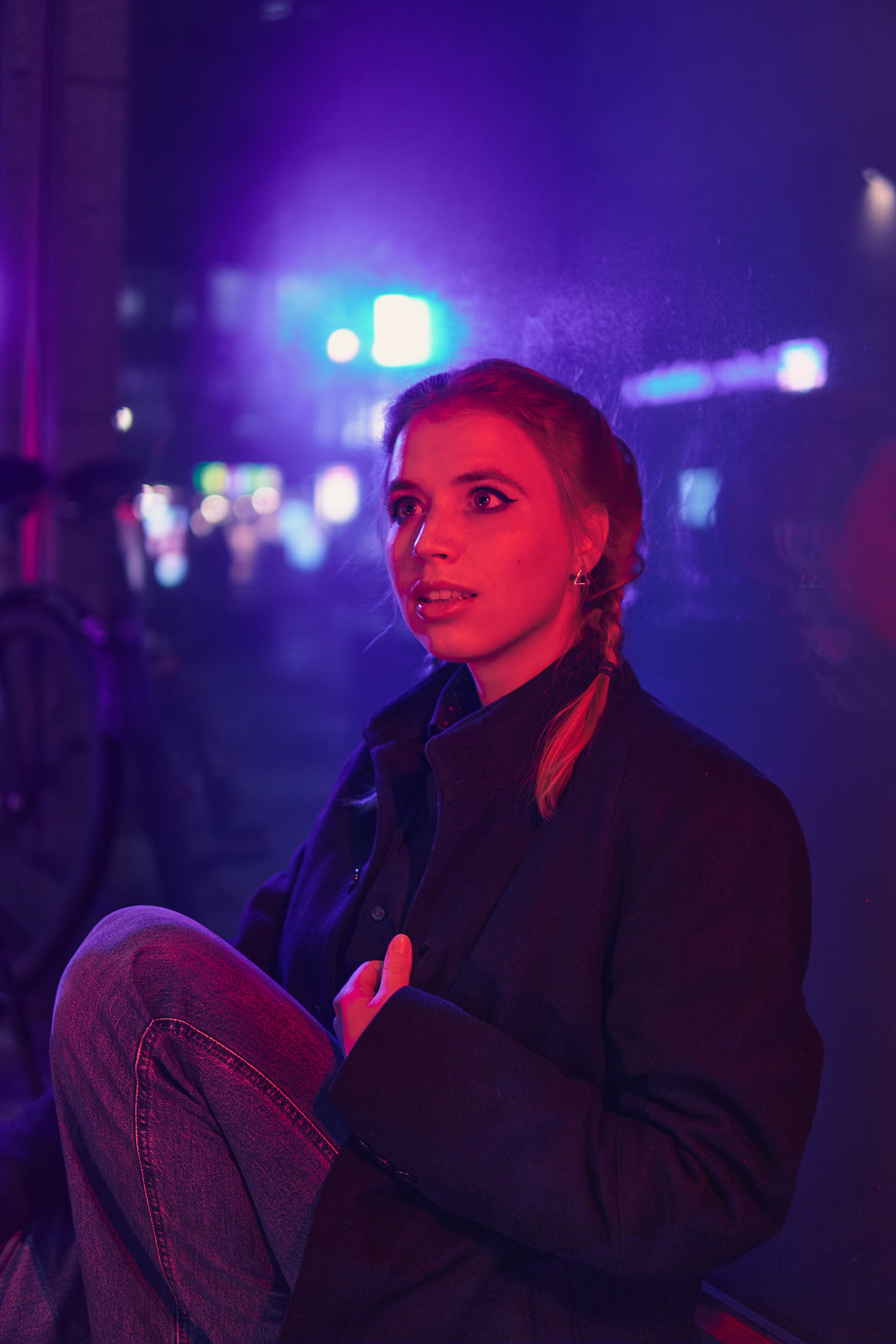 Daria: Neon Berlin. Evgeny Ignatik — street photographer | portraits