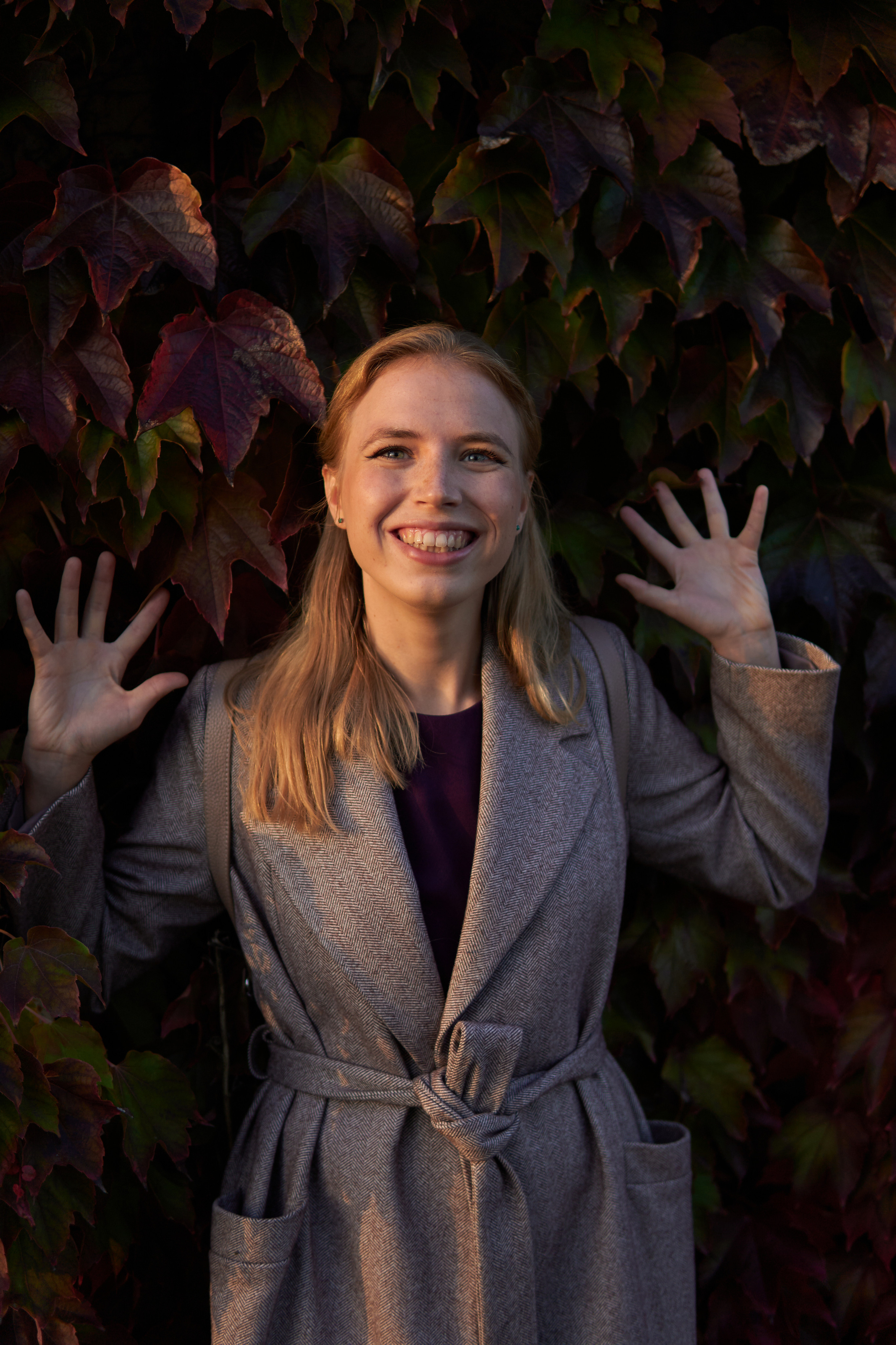 Daria: the fall. Evgeny Ignatik — street photographer | portraits