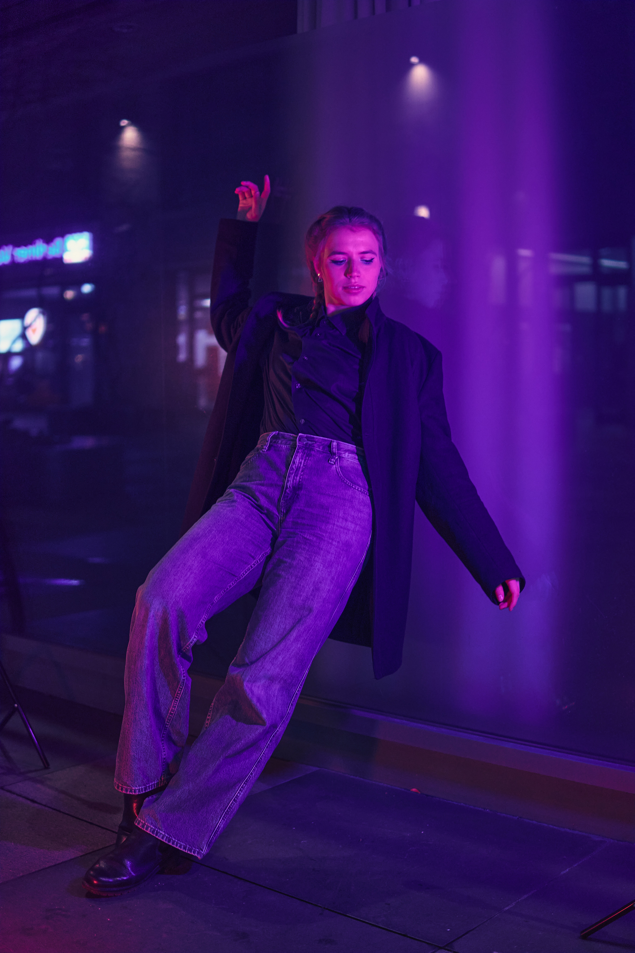 Daria: Neon Berlin. Evgeny Ignatik — street photographer | portraits