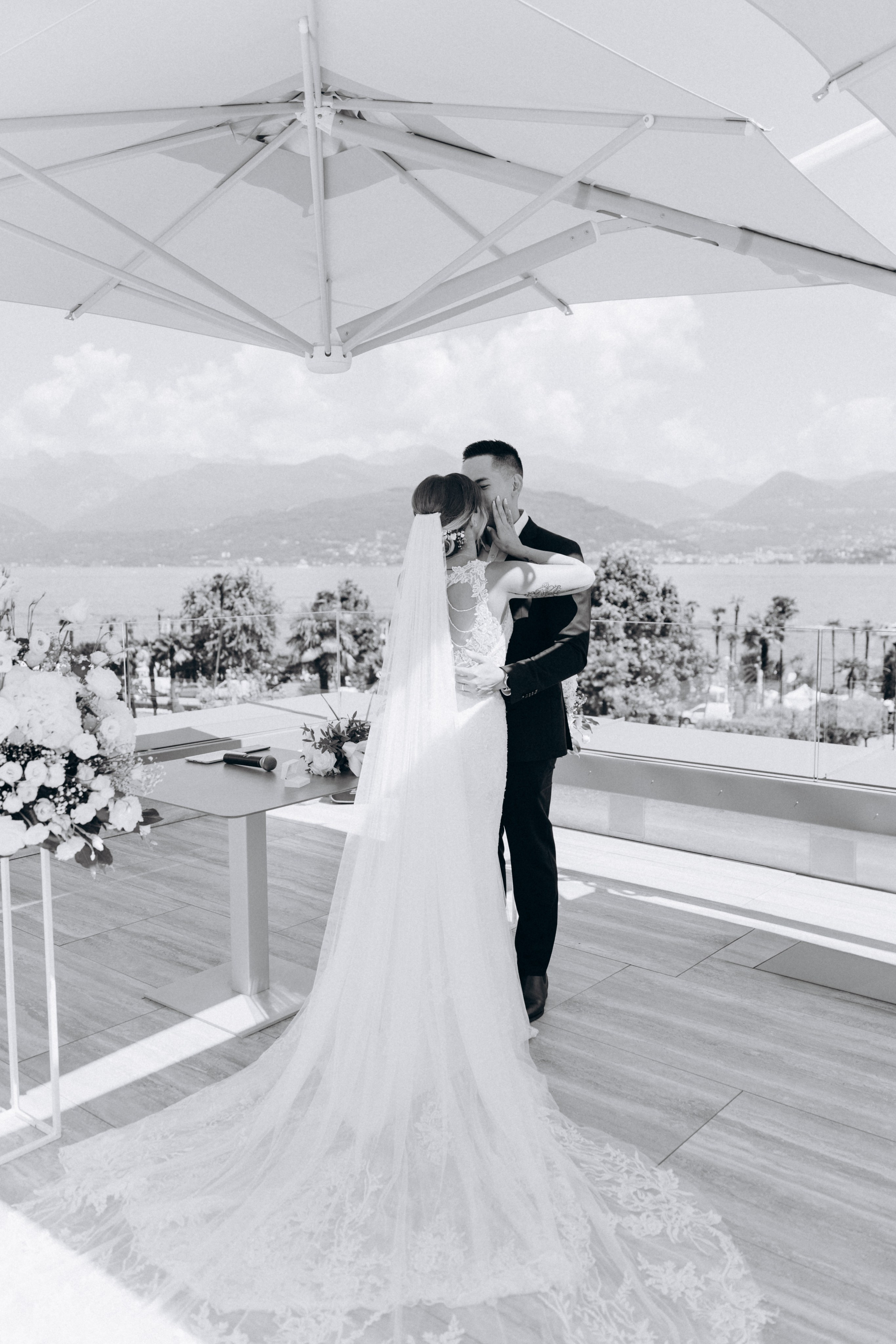 DESERI and SIMON_ LAKE MAGGIORE. PHOTOGRAPHER IN ITALY