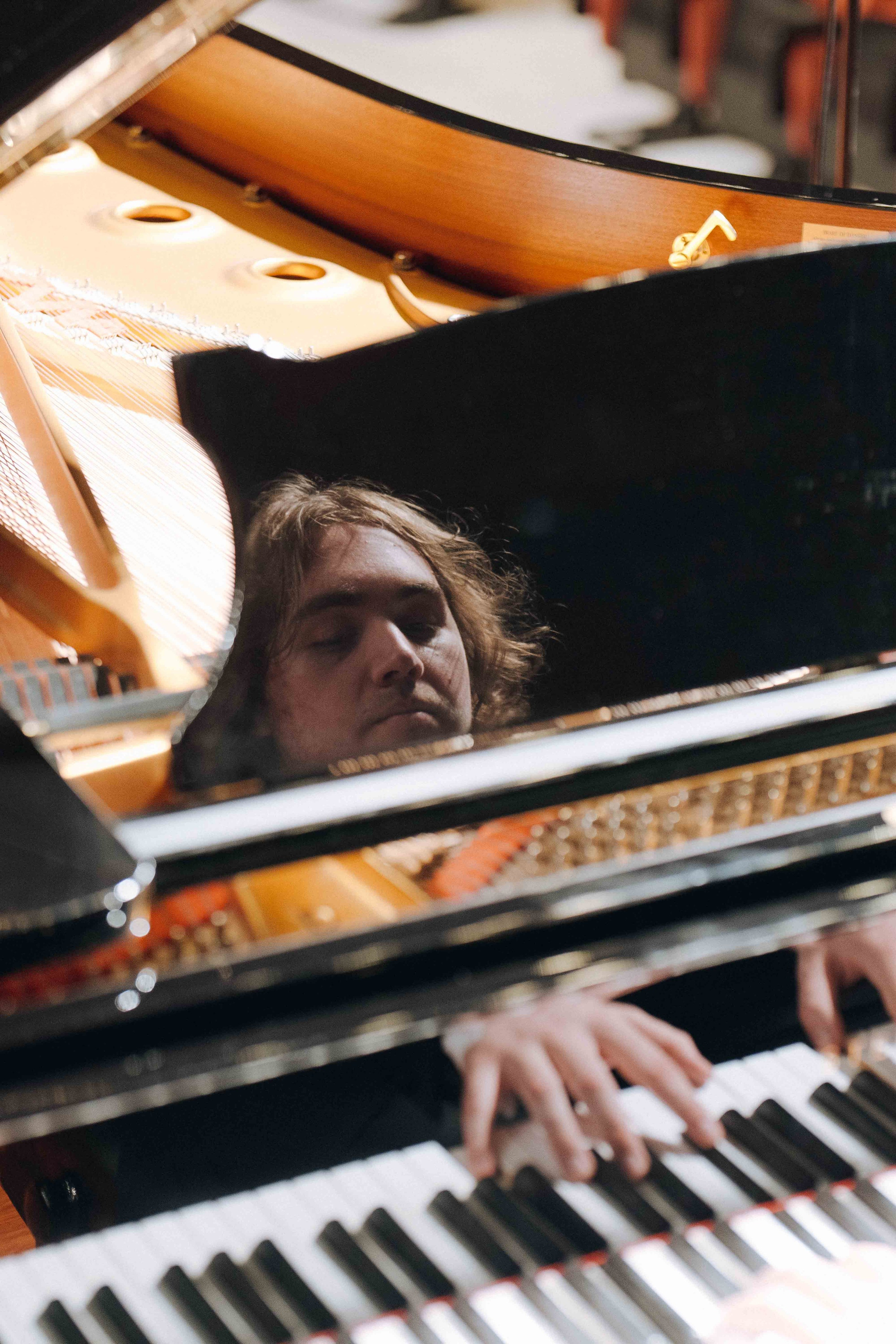 The Tchaikovsky Academic Grand Symphony Orchestra in Istanbul. Wedding&Event photographer Ismail Rzayev in Baku