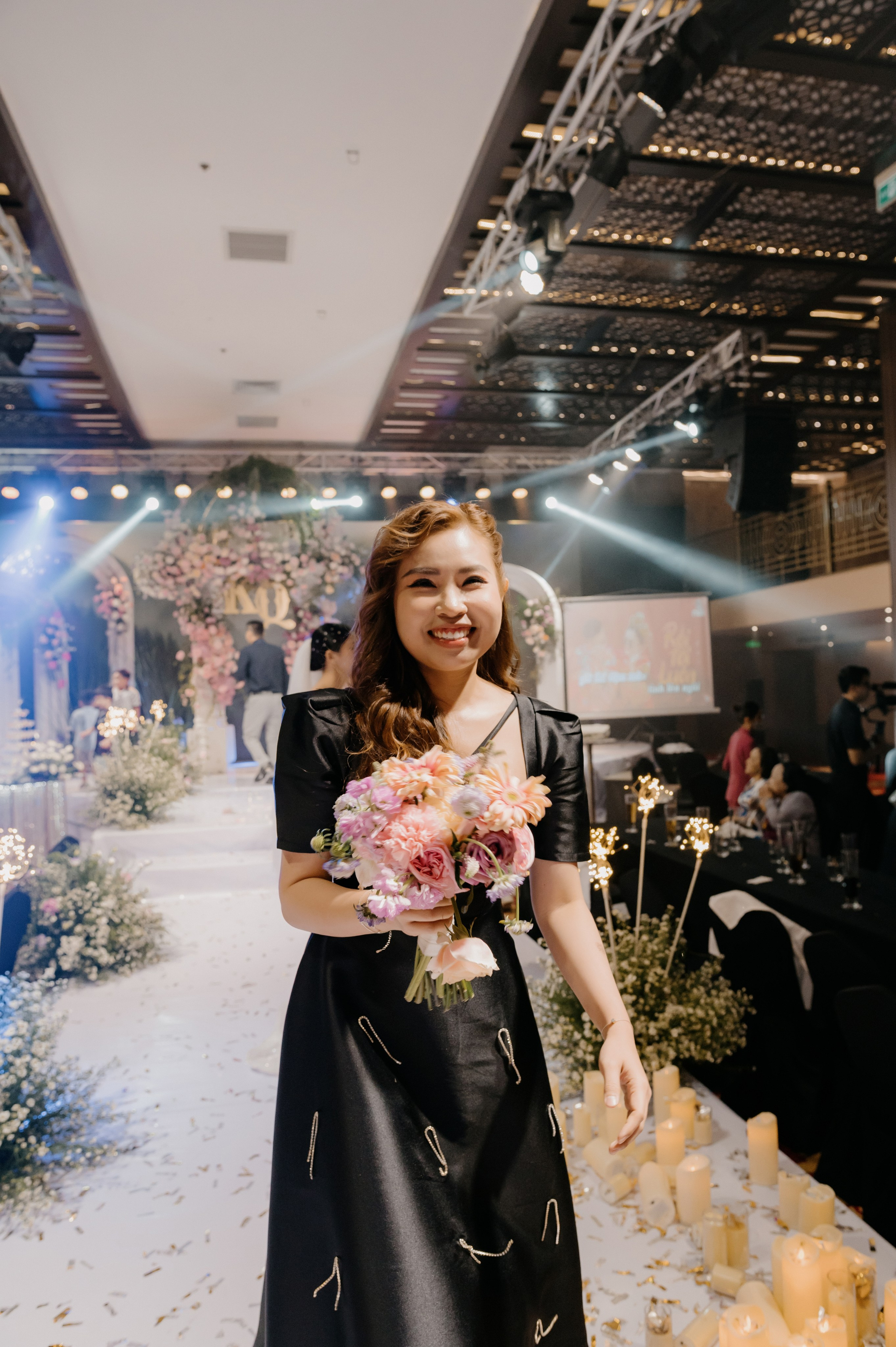KHANG & QUYEN / Lavela Hotel. Saigon Wedding Present | Art Beyond Moments