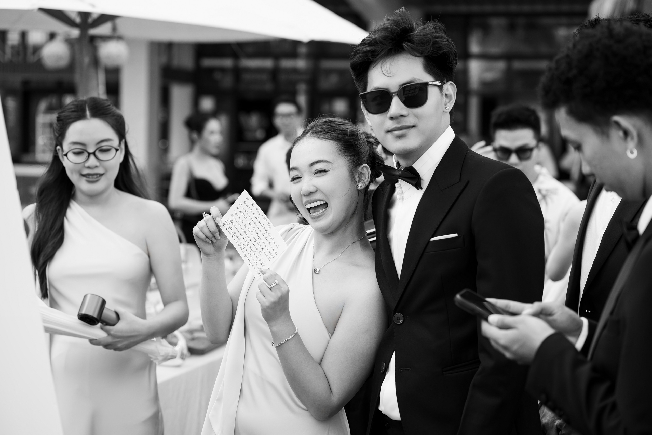 DIEU & THINH/Destination Wedding. Nhiếp ảnh gia đám cưới hàng đầu tại Thành Phố Hồ Chí Minh