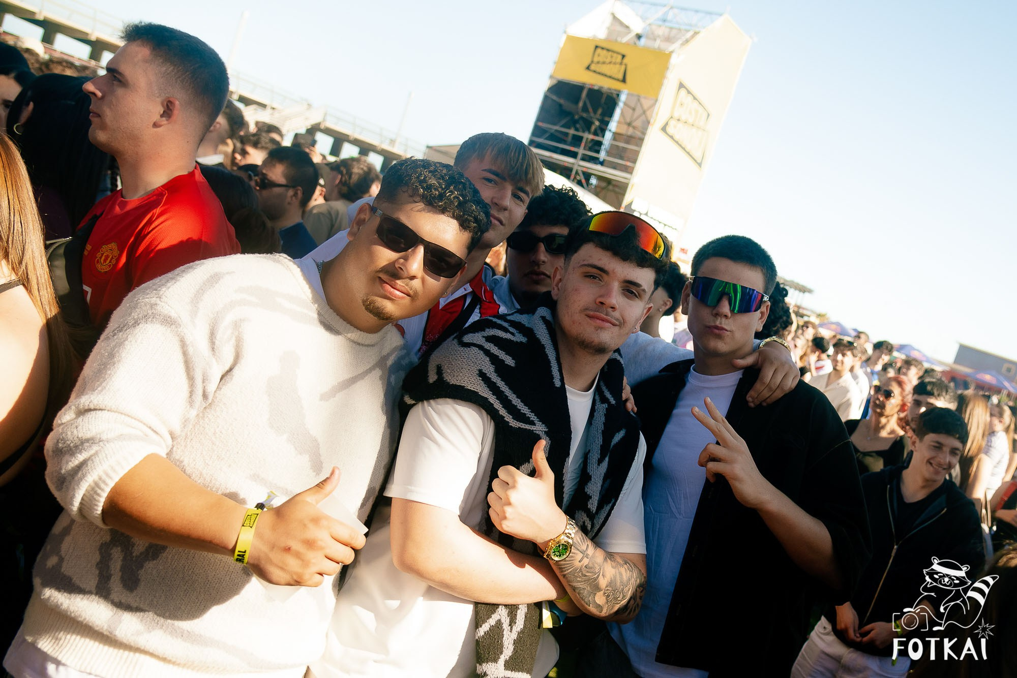 Fotos Costa Sonora 2026 Alicante Día 2 — busca tu foto y encuentra amigos del festival | FOTKAI