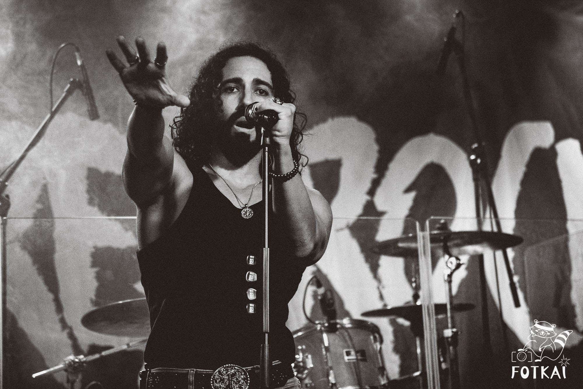 DENISDENIS — reportaje fotográfico del concierto en la Sala Marearock (Alicante) | FOTKAI