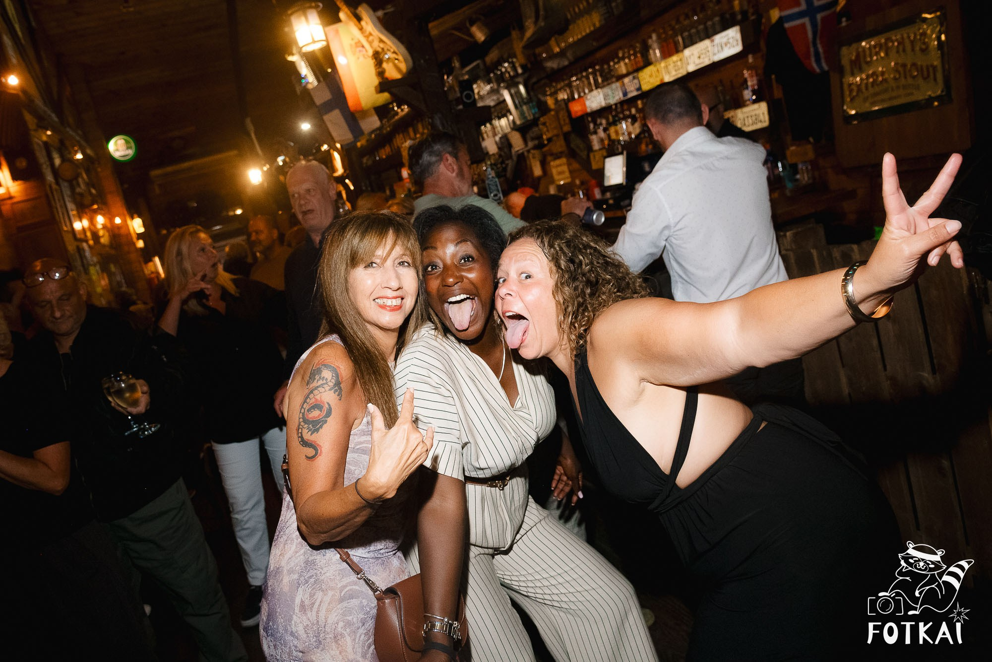 Dirty Picks — Concert Photos at El Paso Bar, Torrevieja, 2026 | FOTKAI