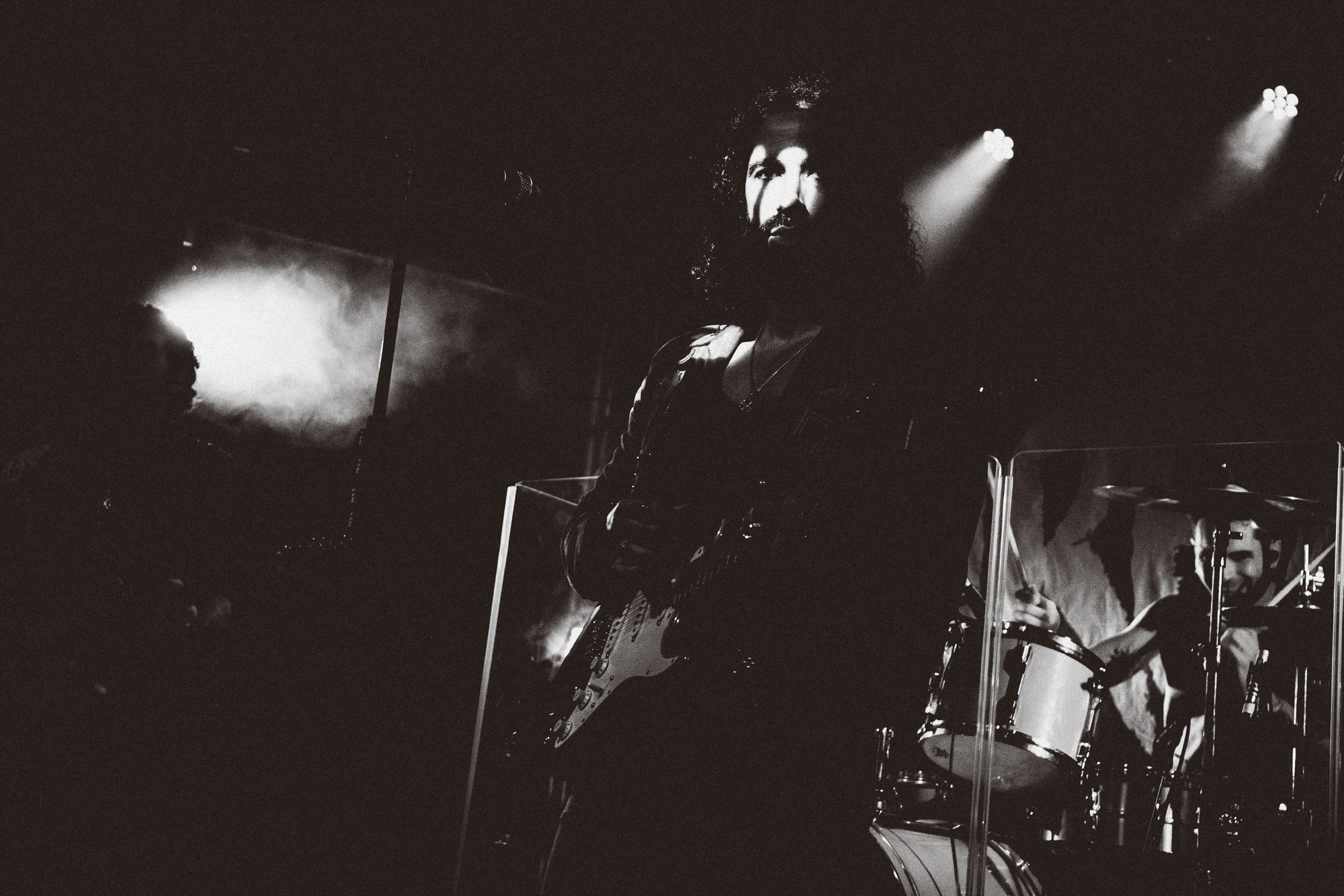 DENISDENIS — reportaje fotográfico del concierto en la Sala Marearock (Alicante) | FOTKAI