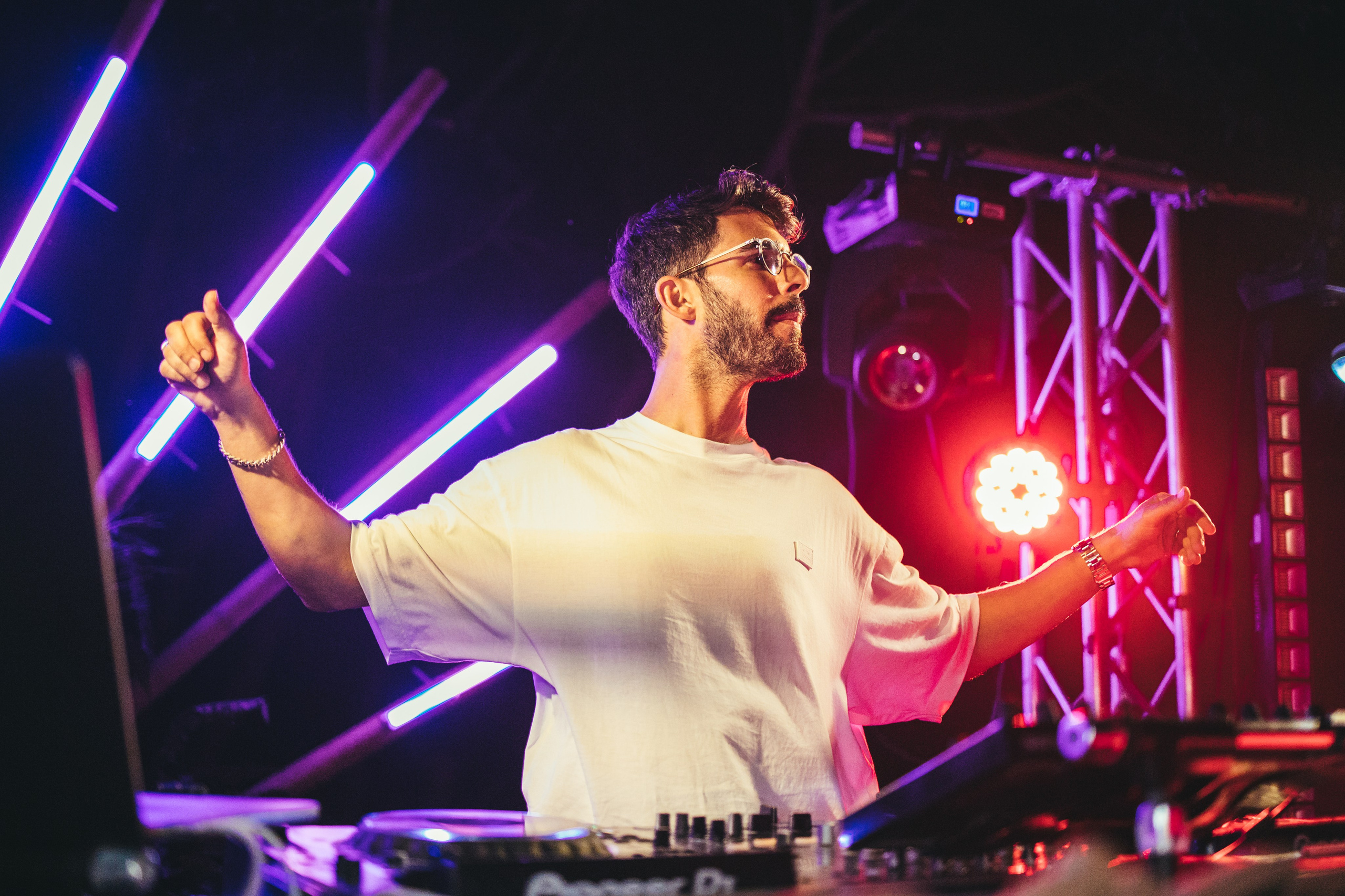 Playtika TIKI TECH. AMIR BUCHNIK PHOTOGRAPHER