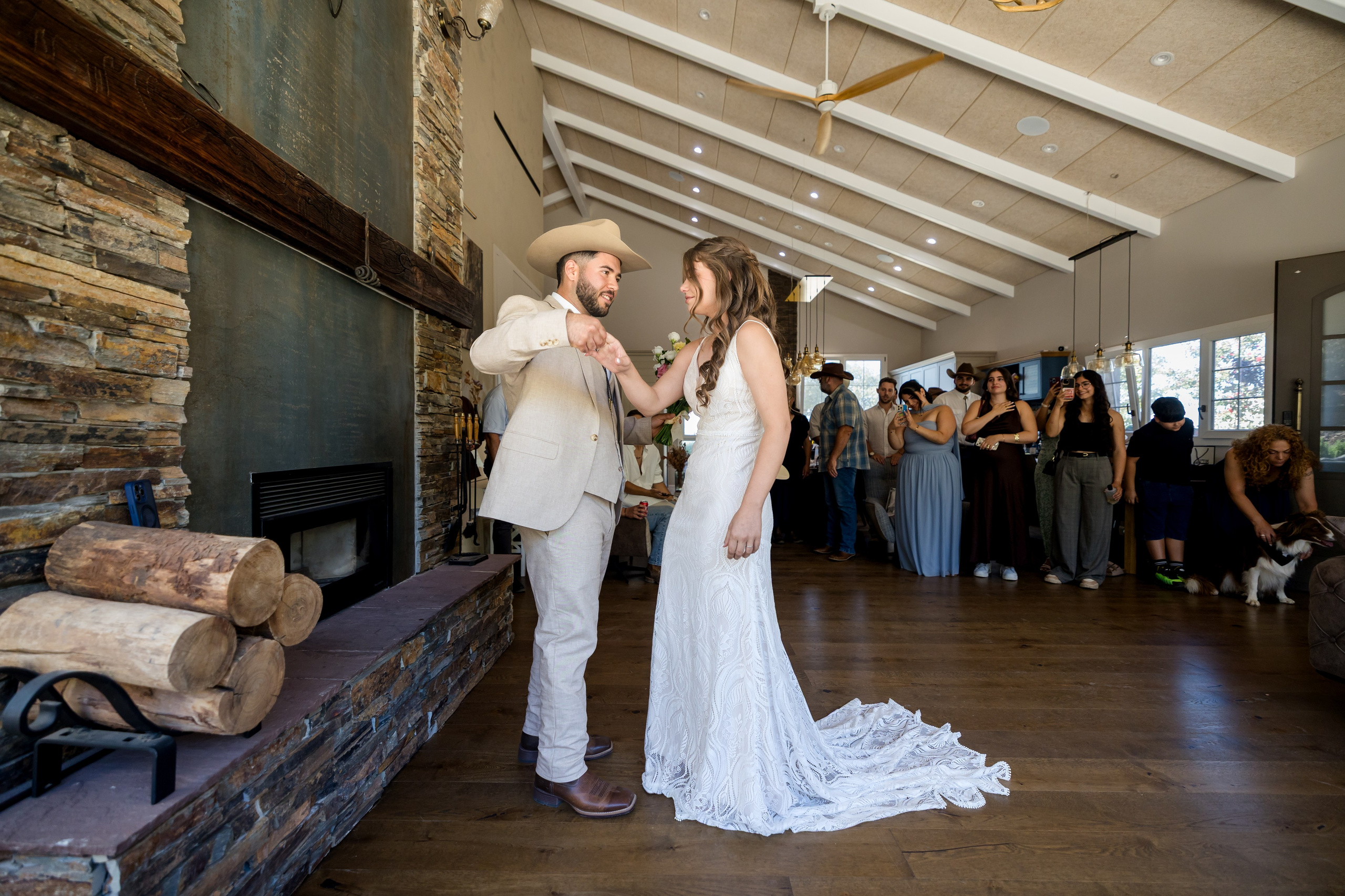 Eden & Raz. AMIR BUCHNIK PHOTOGRAPHER