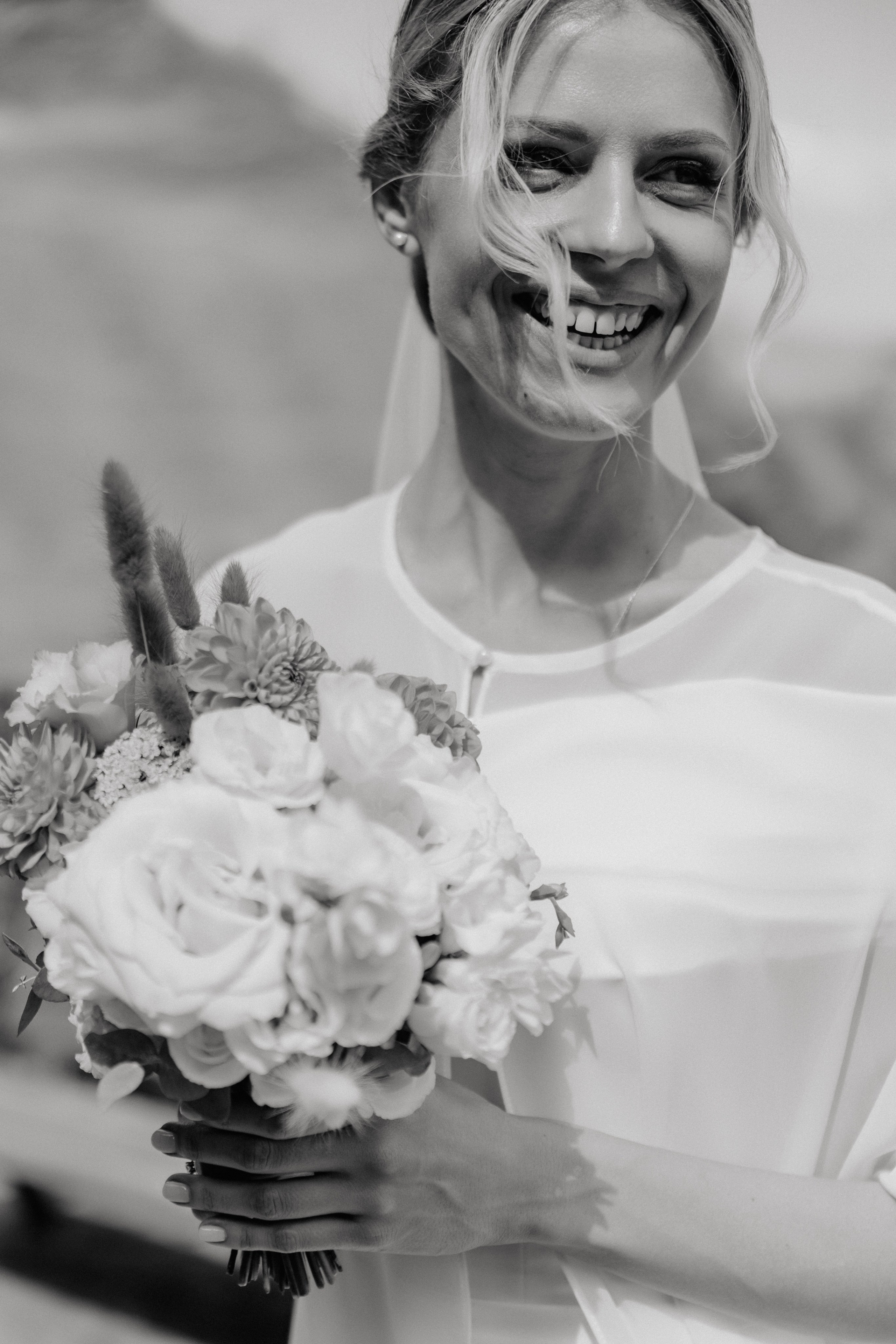 Alexandra & Koba. Photographer Anna Nazarenko