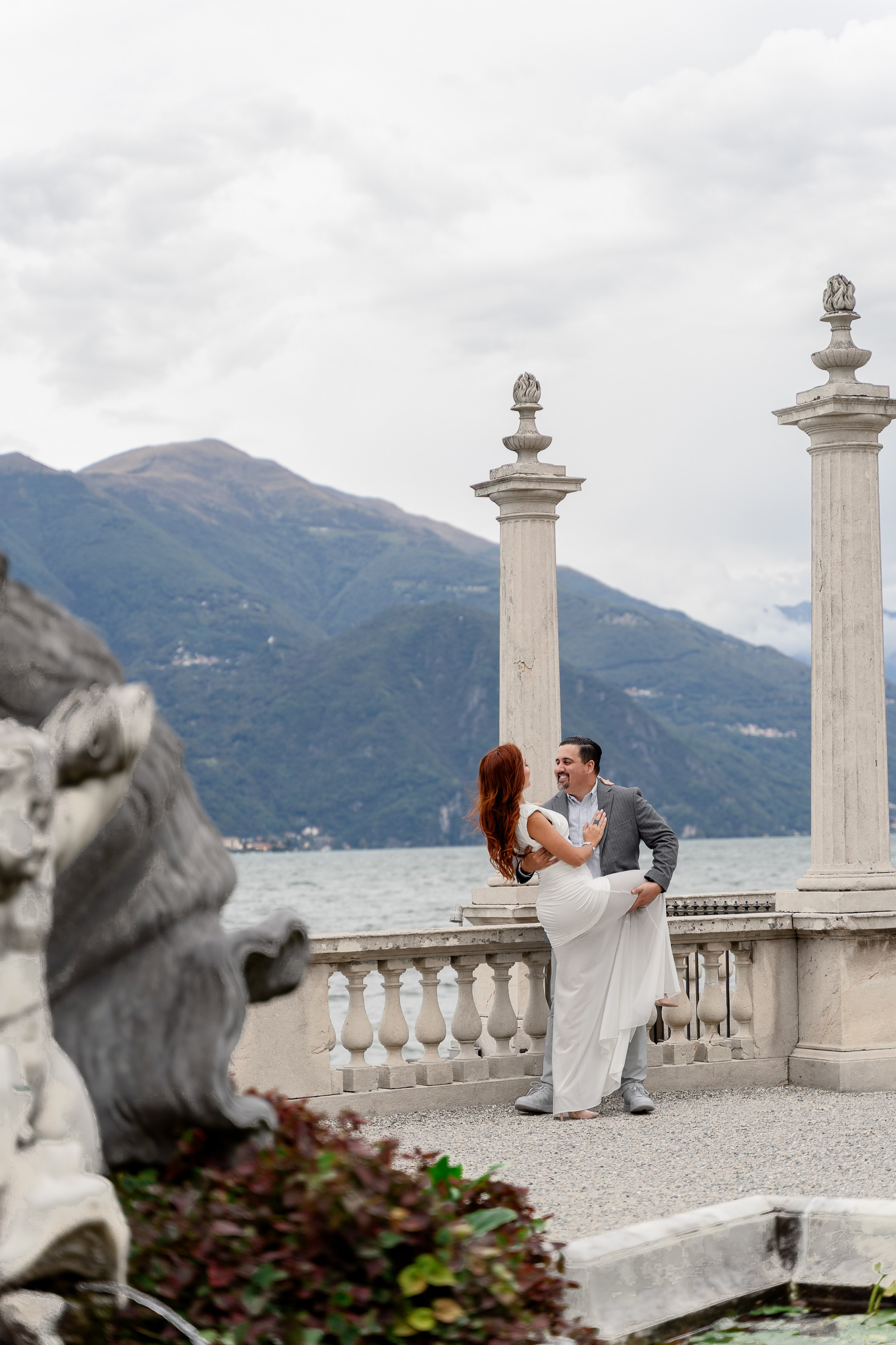 Villa Melzi Secret Proposal in Bellagio. Proposal Photographer in Lake Como