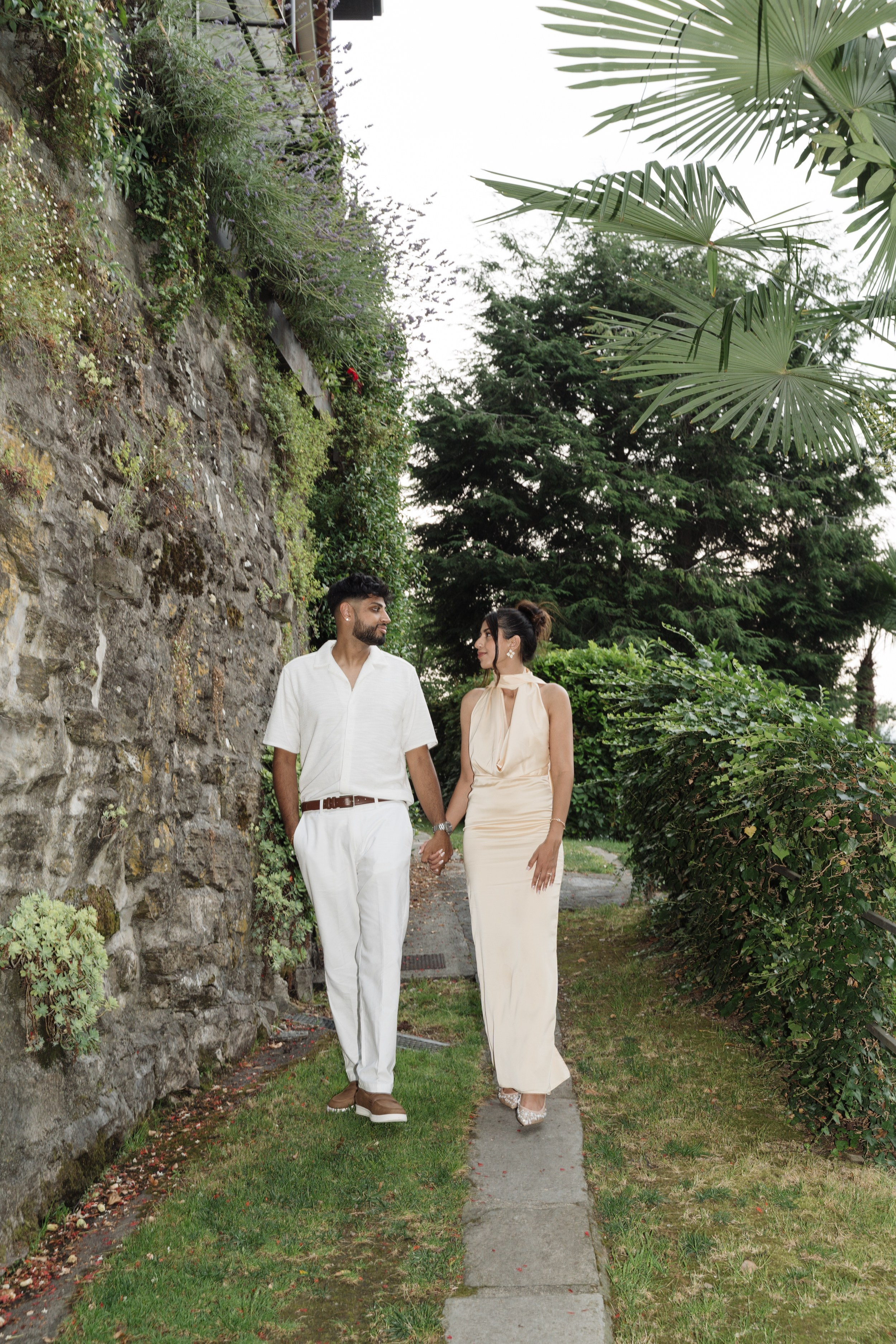Lake Como Romantic Proposal. Lake Como Proposal Photographer | Surprise Proposals & Engagements