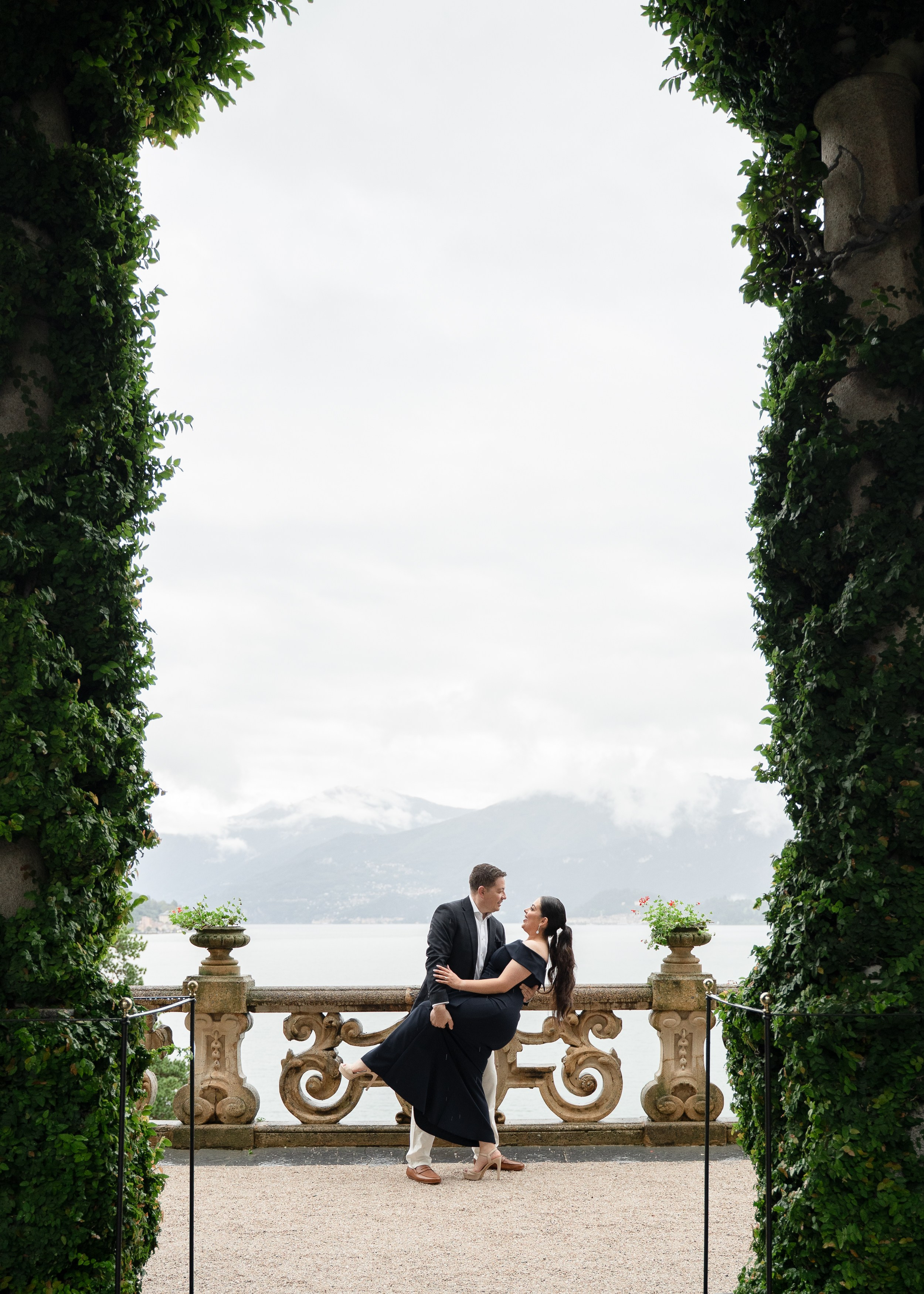 Villa Balbianello Engagement Photoshoot. Proposal Photographer in Lake Como