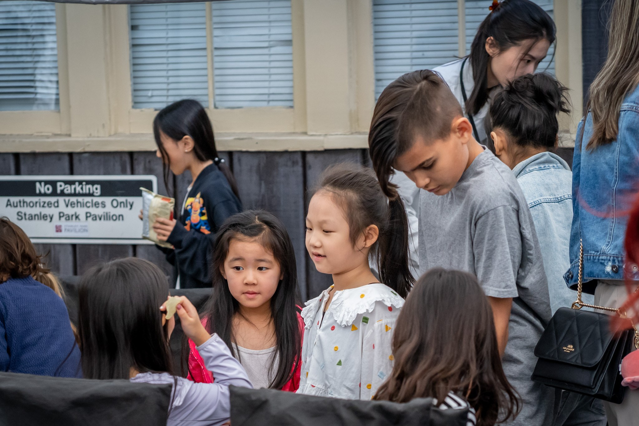 The blooms BTS. Vancouver Kids Photographer