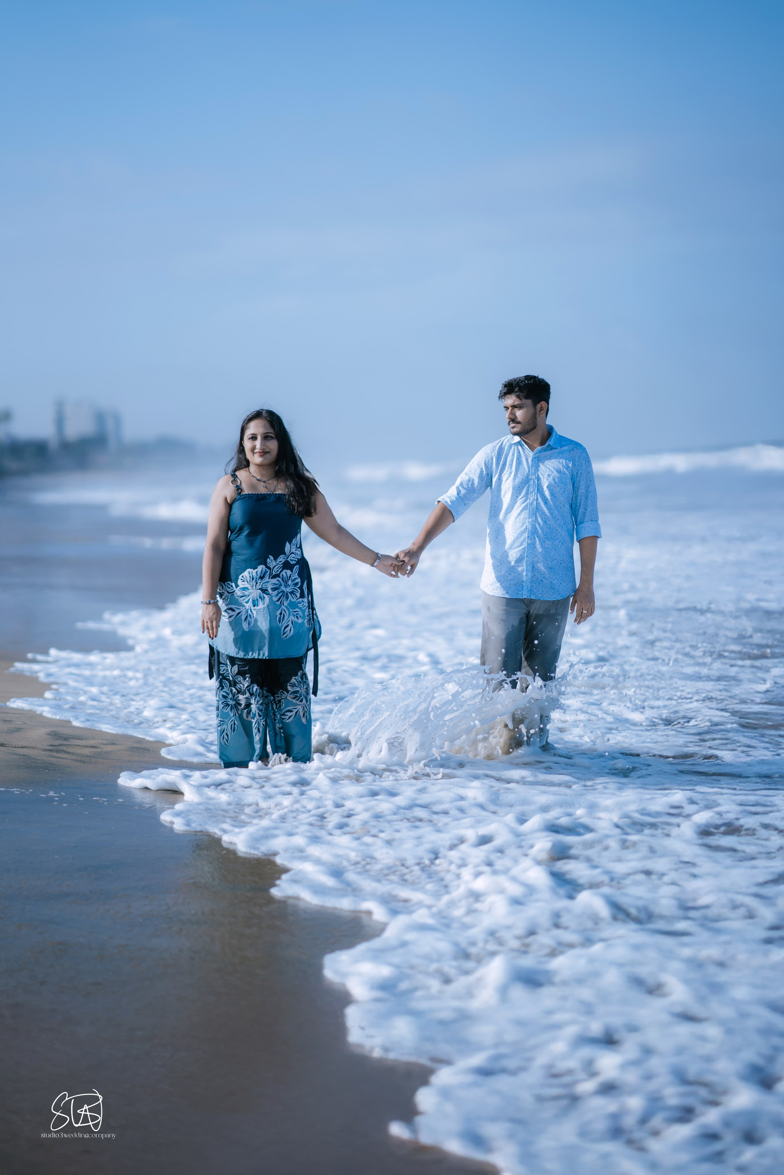 BEACH PREWEDDING. STUDIO3WEDDINGCOMPANY
