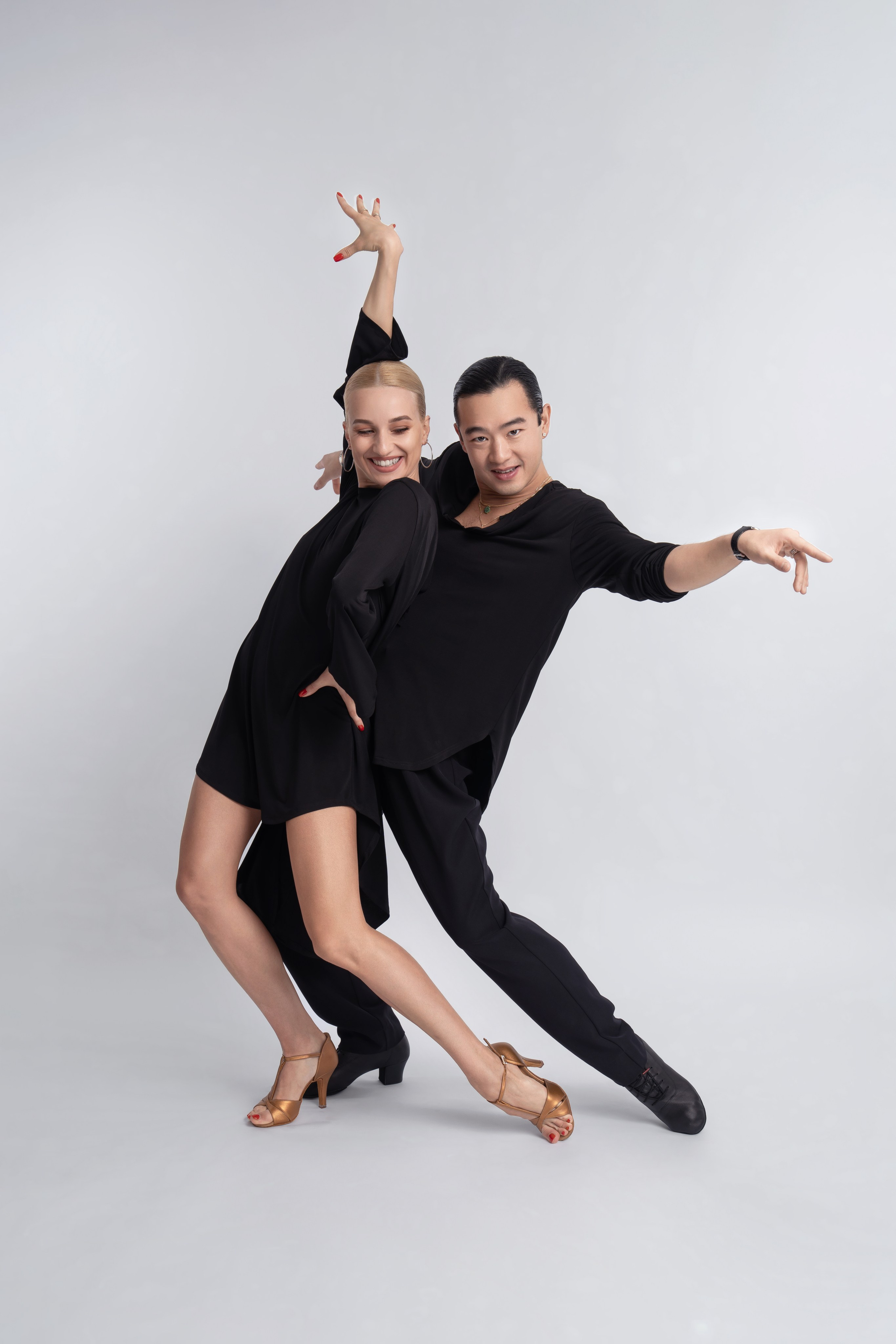 LOAD COLLECTION. ФОТОГРАФ В ГОНКОНГЕ (СВАДЬБЫ, FASHION, СЕМЕЙНЫЕ, МЕРОПРИЯТИЯ, ФОТОПРОГУЛКИ)