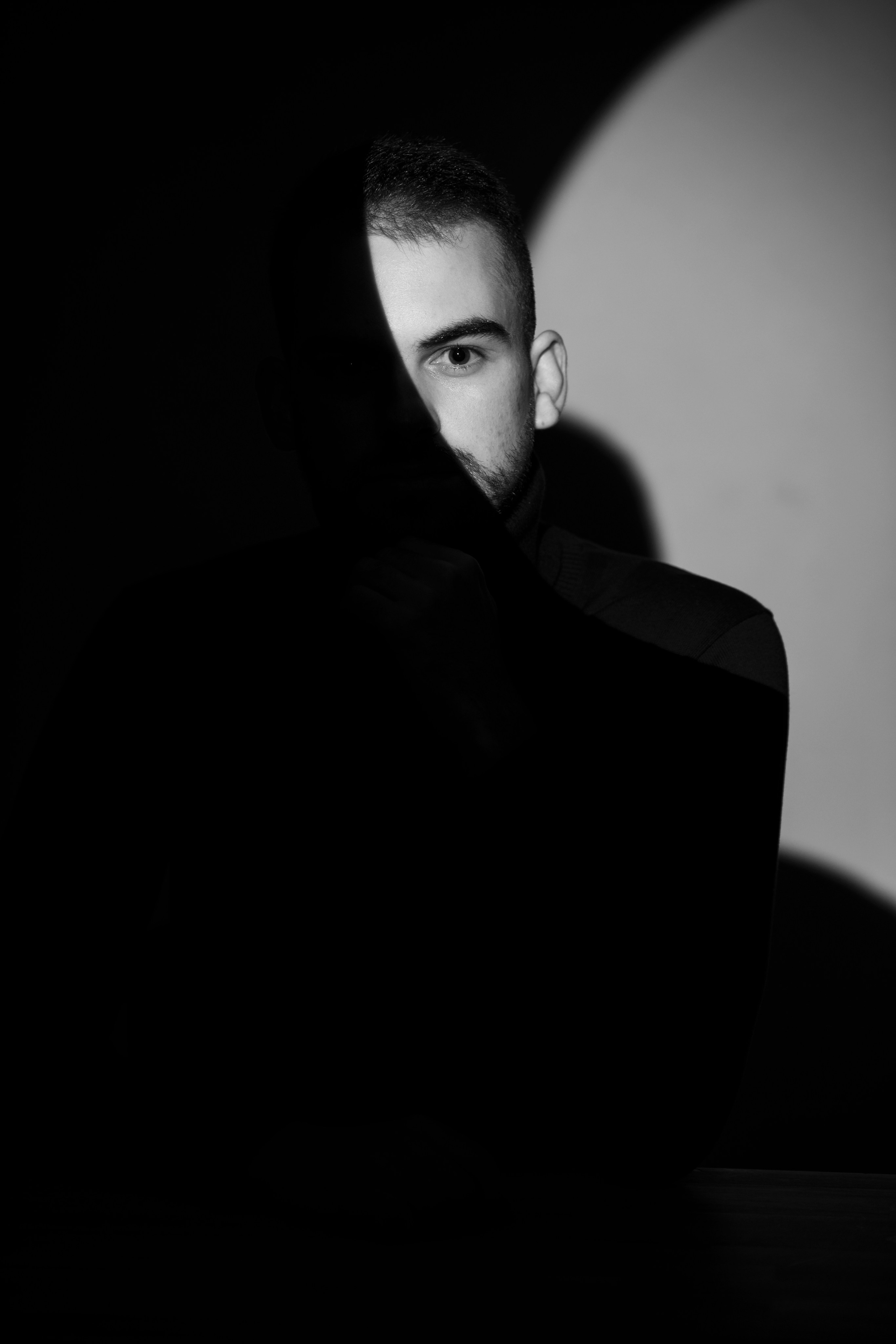 DANIEL. Anastasiia Antoniuk portrait, family and couple photographer, Portugal