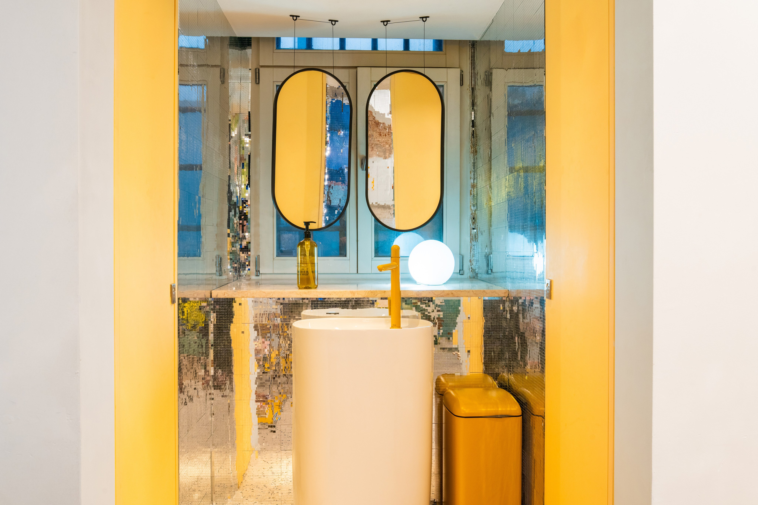 Cafe Basilio. Maria Sher. Fotógrafa profissional do Porto, Portugal