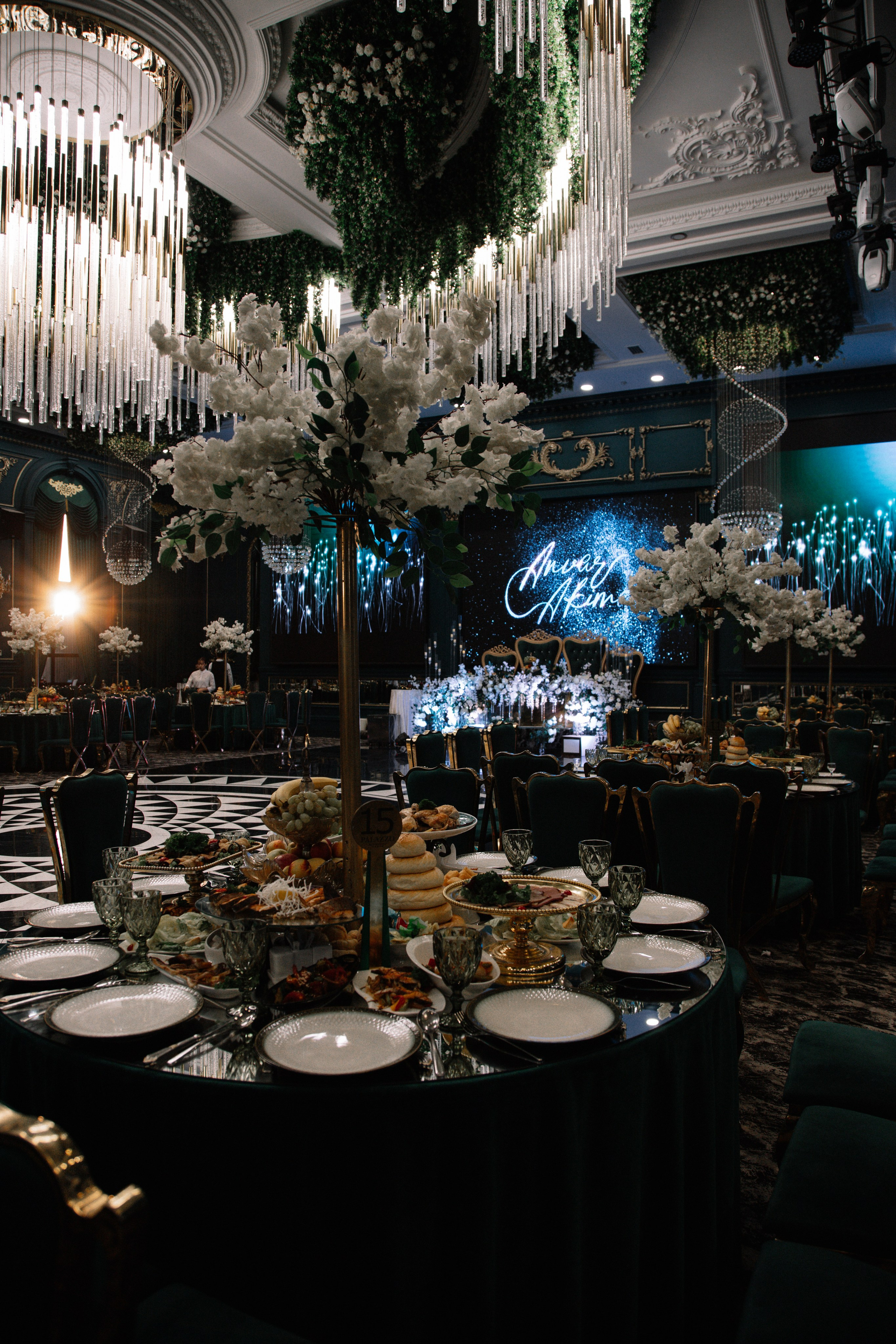 Anvar & Akimai. Свадебный фотограф в Бишкеке