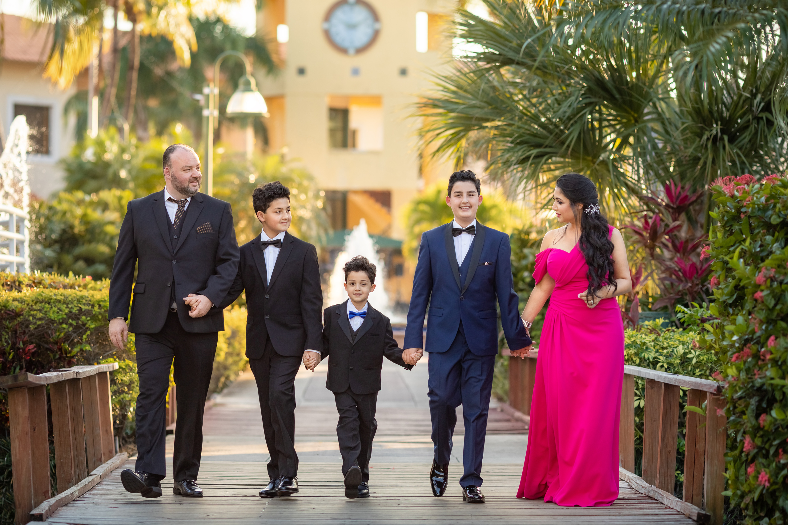 Family. Lana Krichev family photographer in South Florida